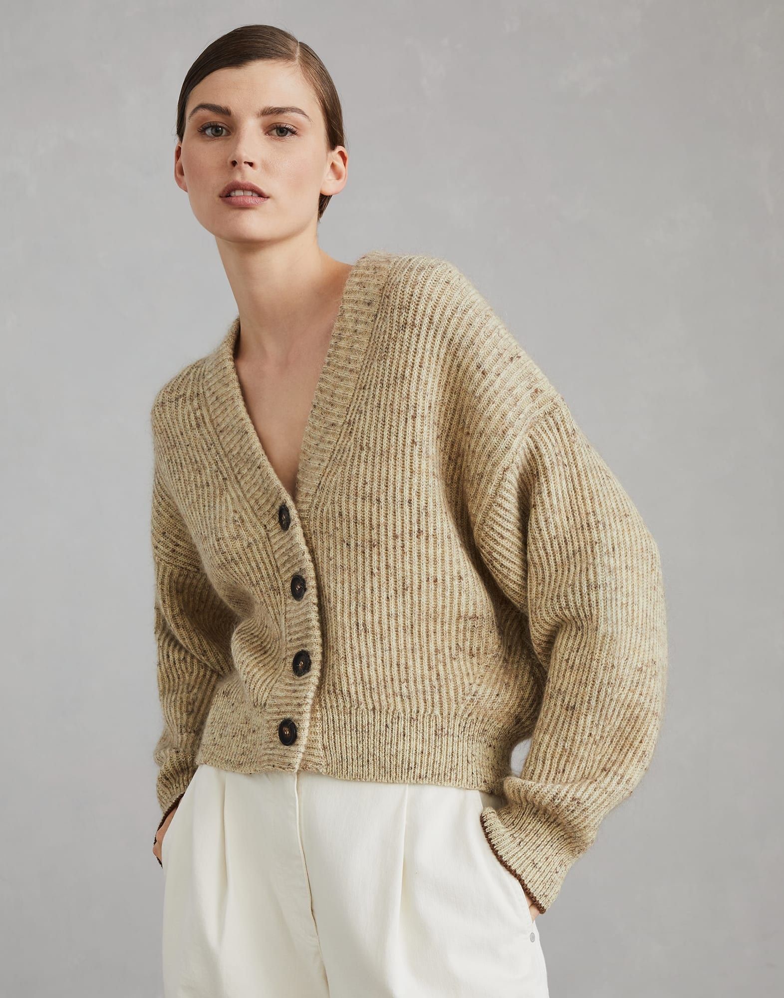 Brunello Cucinelli o1la1rc1a1025 Cardigan in Beige Size S / US 4 / IT 40 - 1 Thumbnail