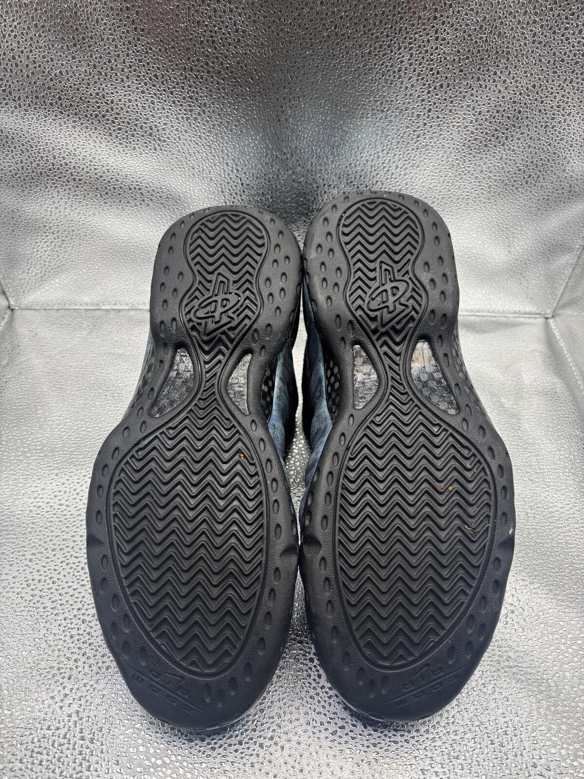 Nike Nike air Foamposite one abalone Size US 10.5 / EU 43-44 - 3 Thumbnail