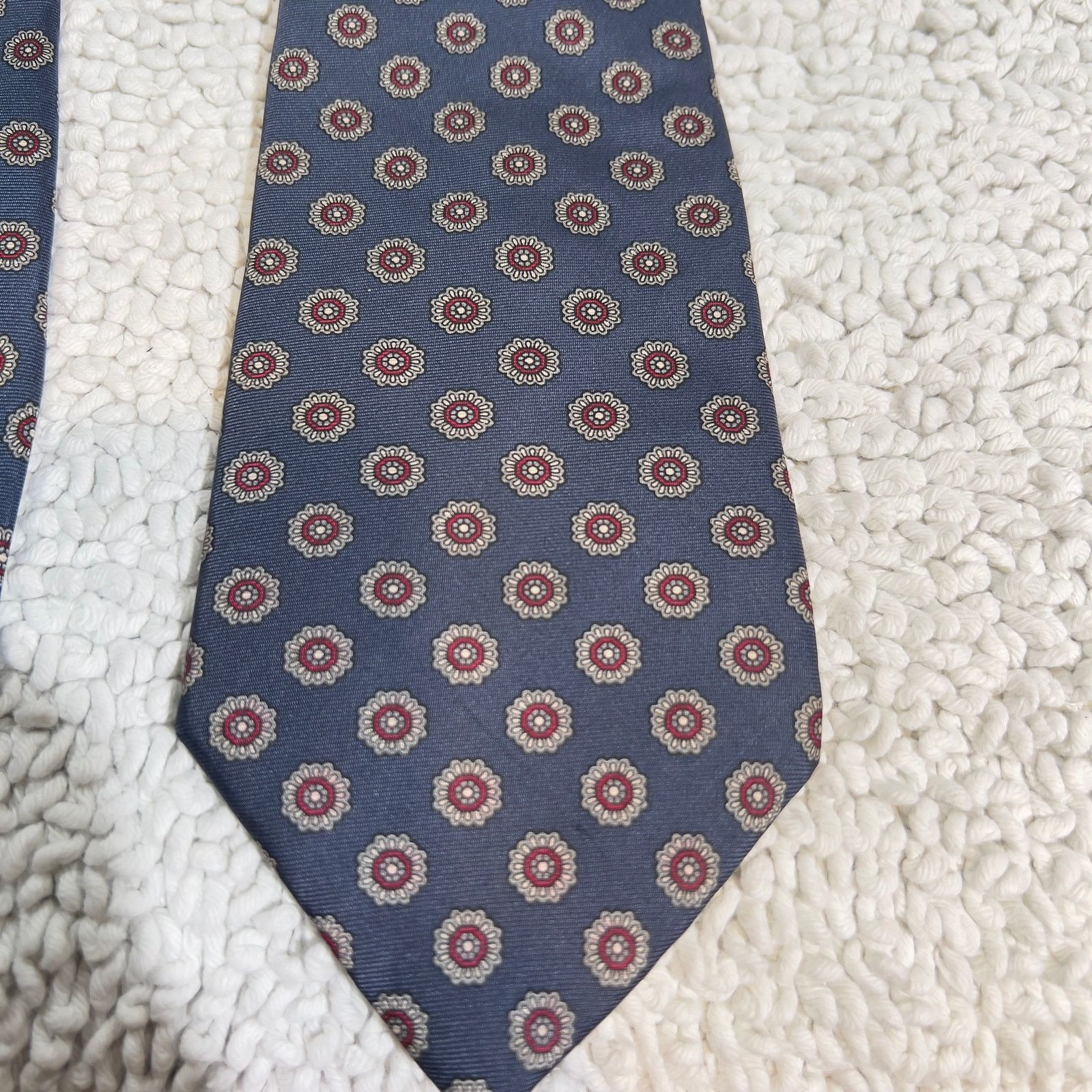 Christian Dior Monsieur Christian Dior 100% Silk Tie Italian Fabric Made USA Vintage Size ONE SIZE - 3 Thumbnail