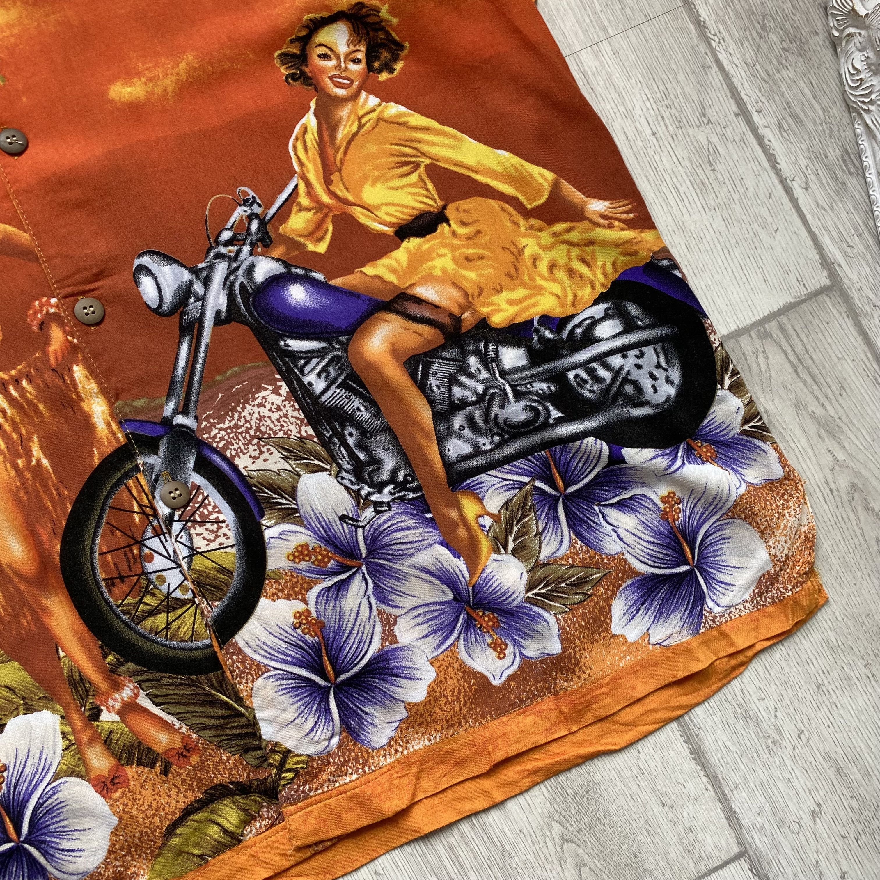 Harley Davidson Vintage 90s Hawaiian Motorcycle Girl Crazy Shirt Surf Style Size US L / EU 52-54 / 3 - 6 Thumbnail
