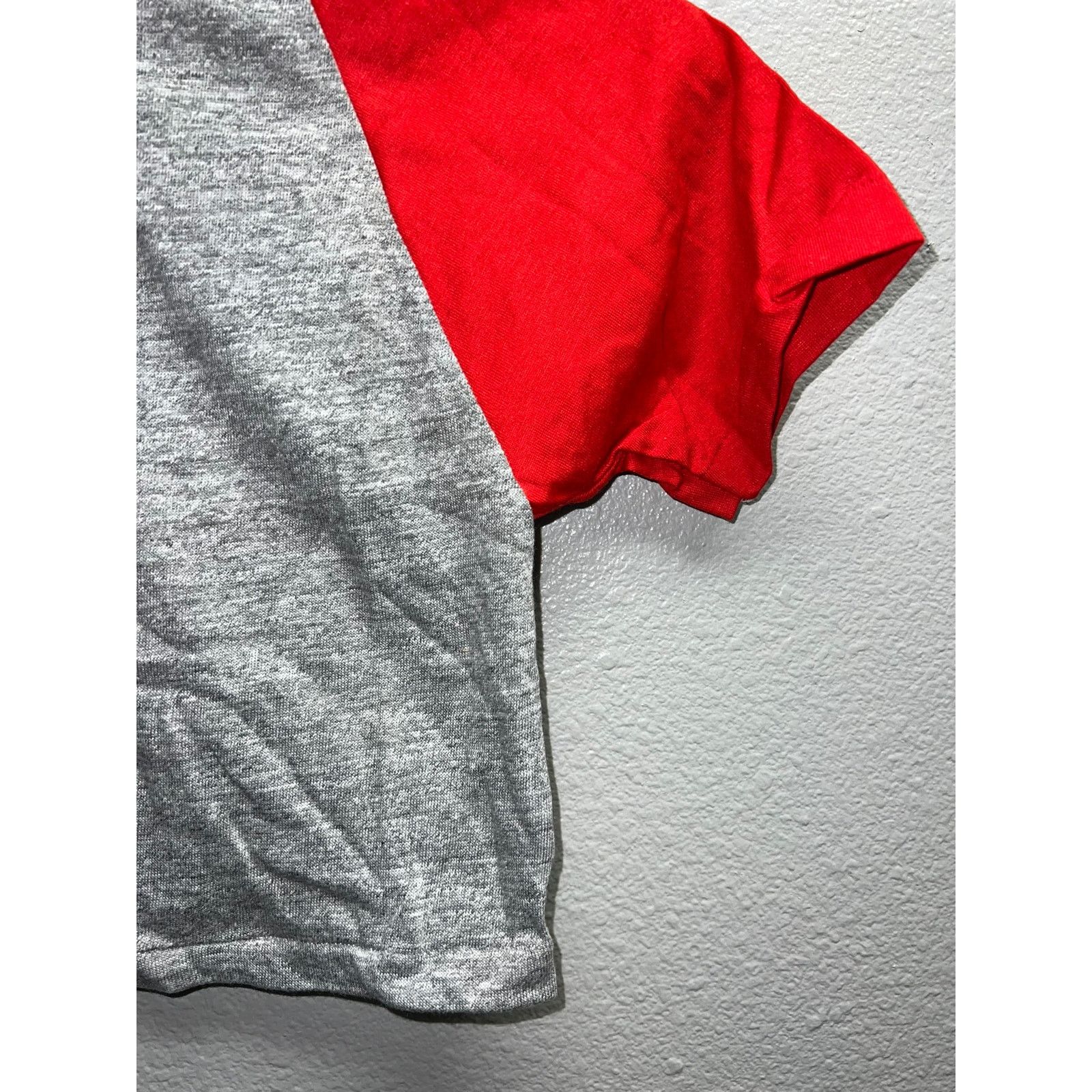 Other 80s Women's Vintage Sportswear Gray Red Crop Top Tee Women S Size S / US 4 / IT 40 - 2 Thumbnail