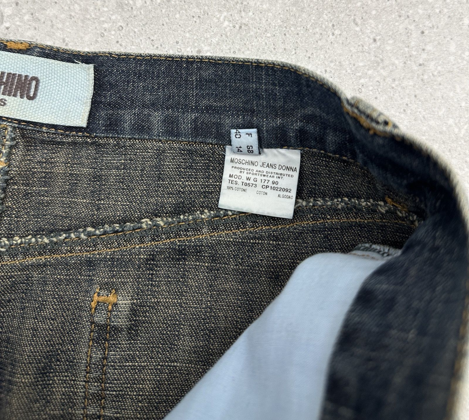 Moschino Vintage 2000s Moschino jeans Y2k Acid Jenans Denim Skirt Size 32" / US 10 / IT 46 - 9 Thumbnail