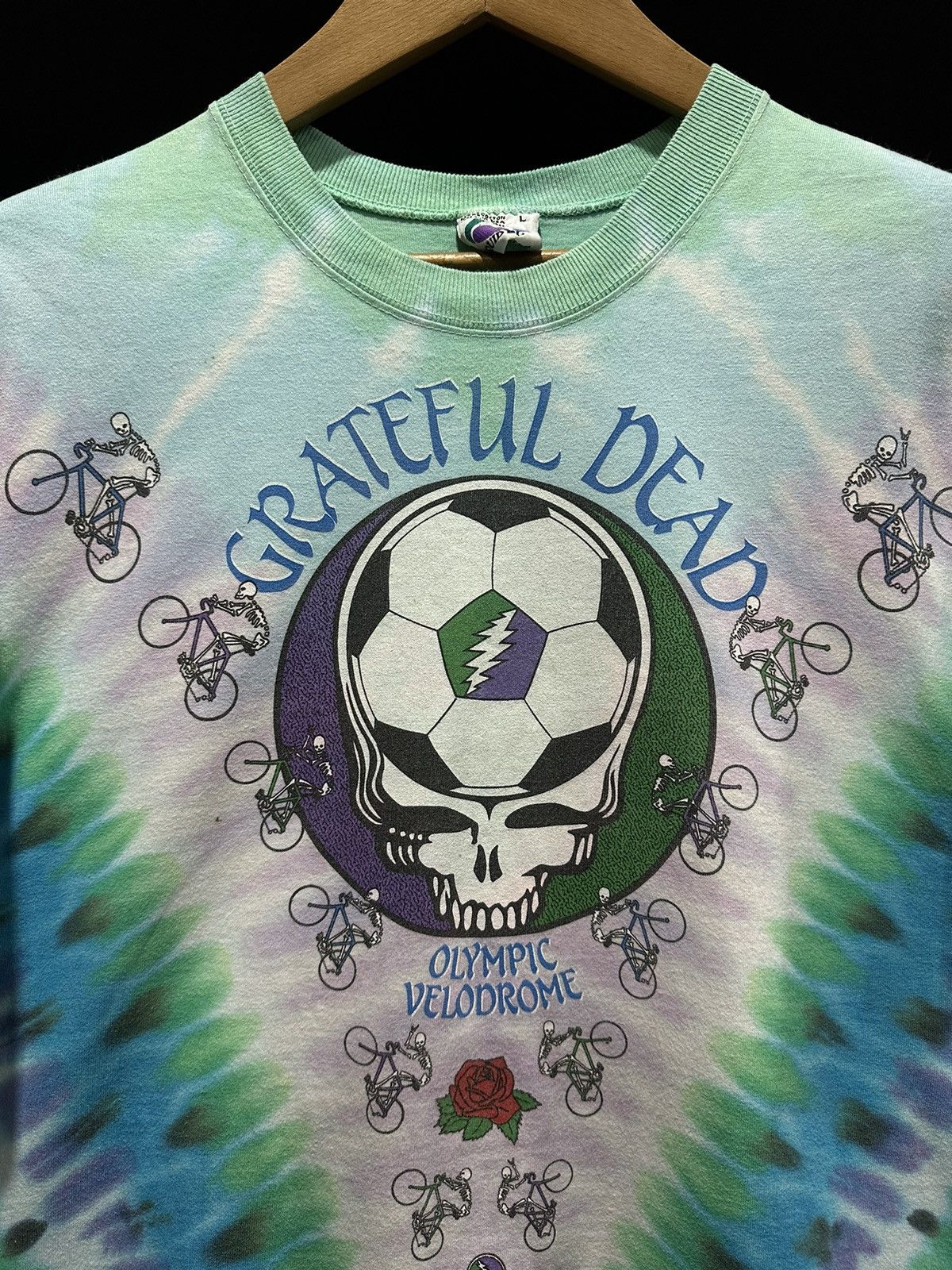 Band Tees × Liquid Blue × Vintage Vintage 90s Grateful Dead Olympic Velodrome Tee Size US L / EU 52-54 / 3 - 3 Thumbnail