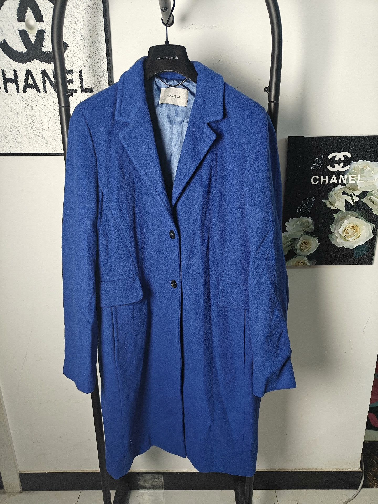 Max Mara Max Mara Wool White Coat XL Women Size XL / US 12-14 / IT 48-50 - 1 Thumbnail
