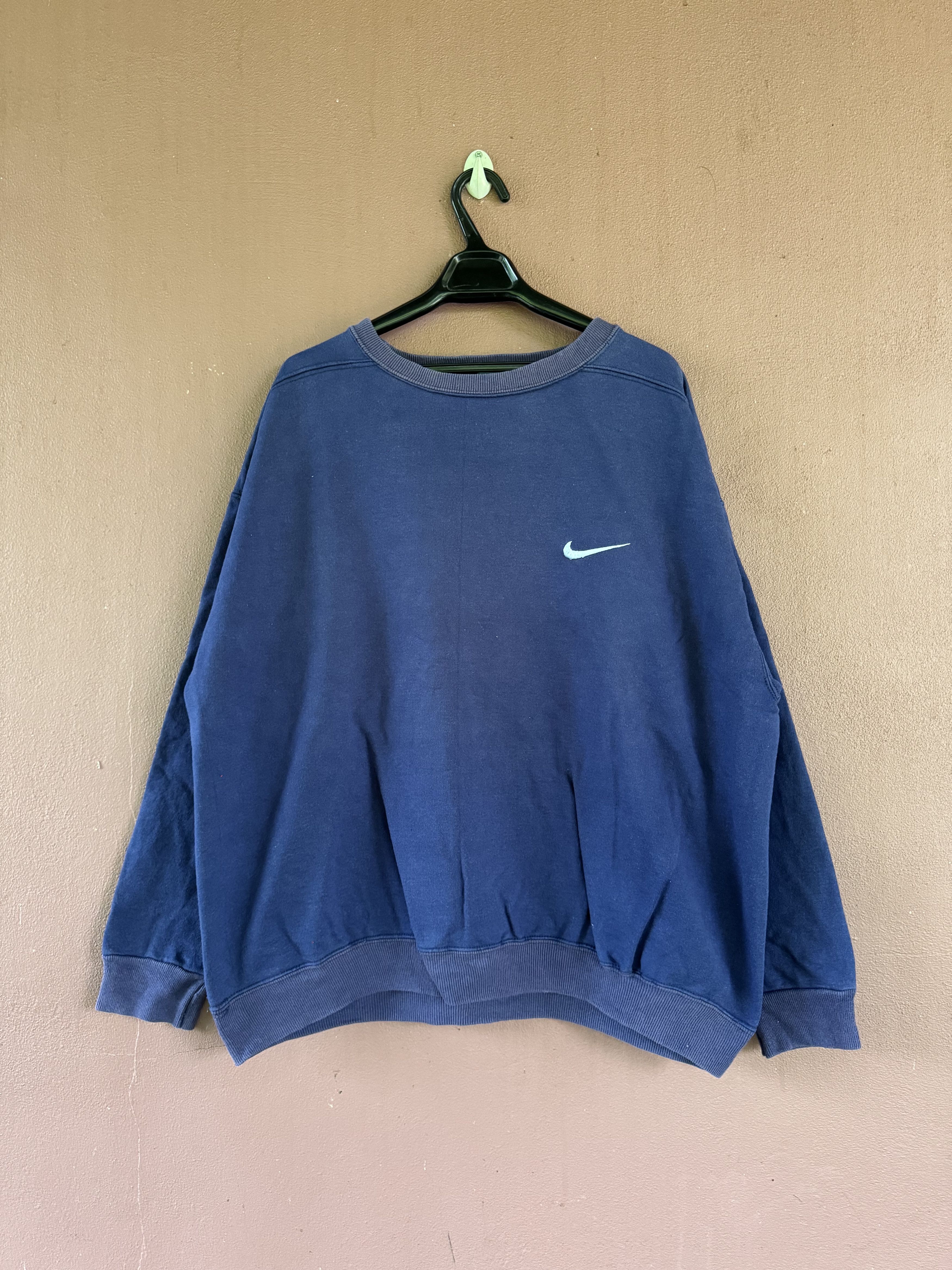 Nike Vintage Nike sweatshirt size L Size US L / EU 52-54 / 3 - 1 Thumbnail