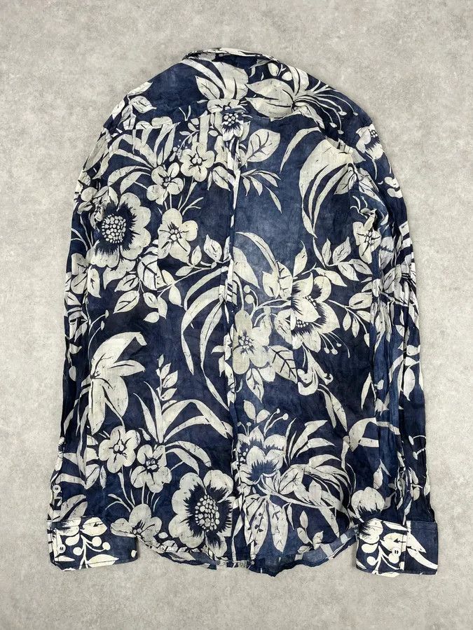 Dolce & Gabbana 2000s Dolce & Gabbana Navy Floral Exotic Shirt Size US S / EU 44-46 / 1 - 6 Thumbnail