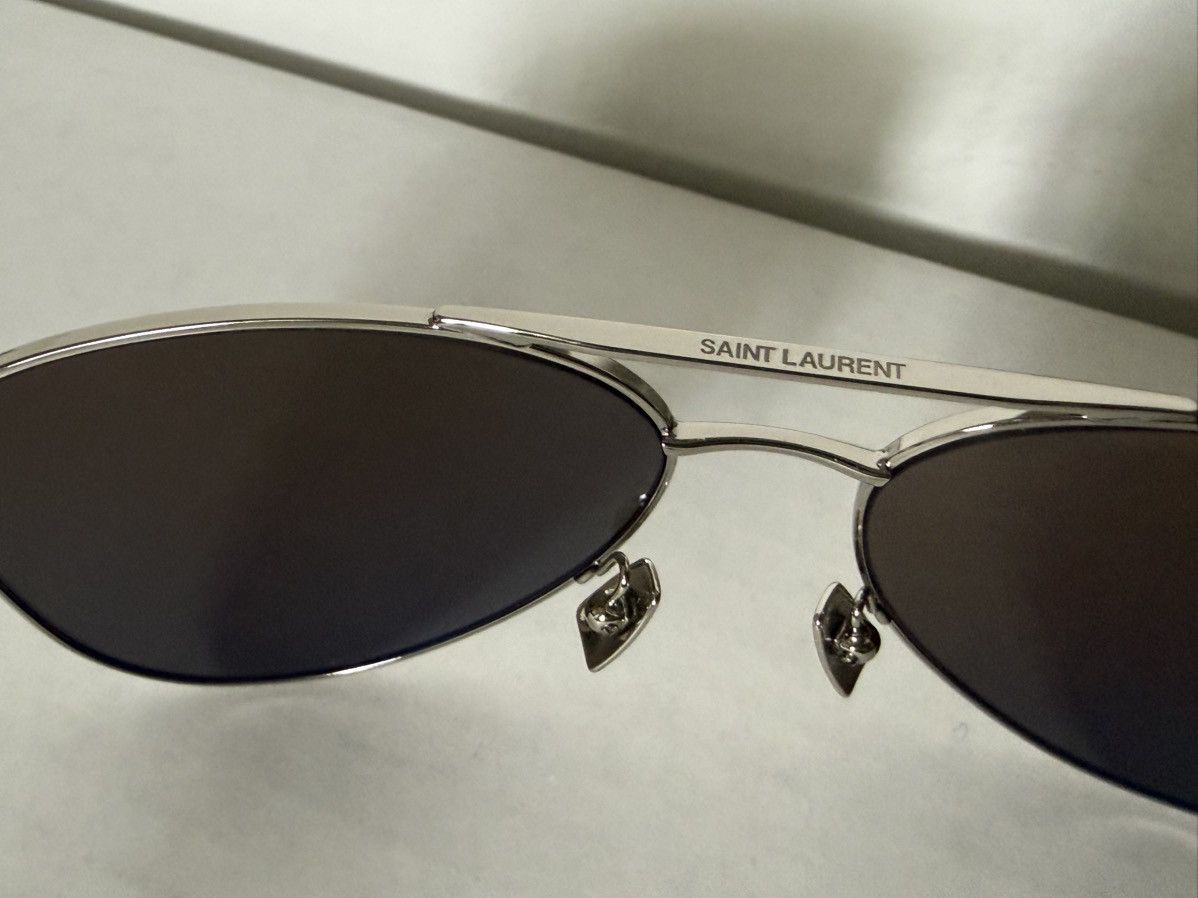 Saint Laurent Paris CLASSIC 11 010 sunglasses Size ONE SIZE - 7 Thumbnail