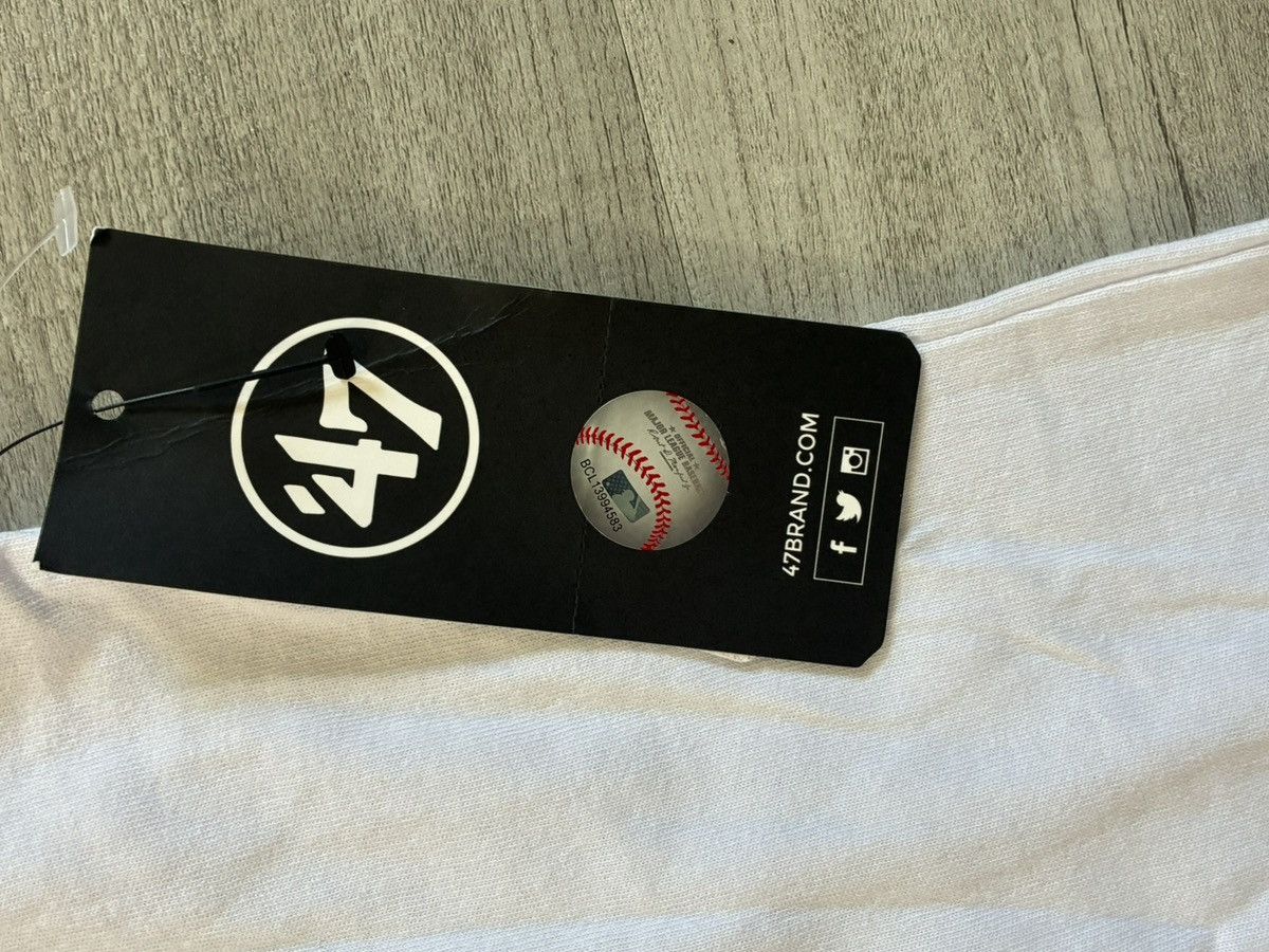 47 Brand New York Yankees Graphic Tee Size US L / EU 52-54 / 3 - 6 Thumbnail