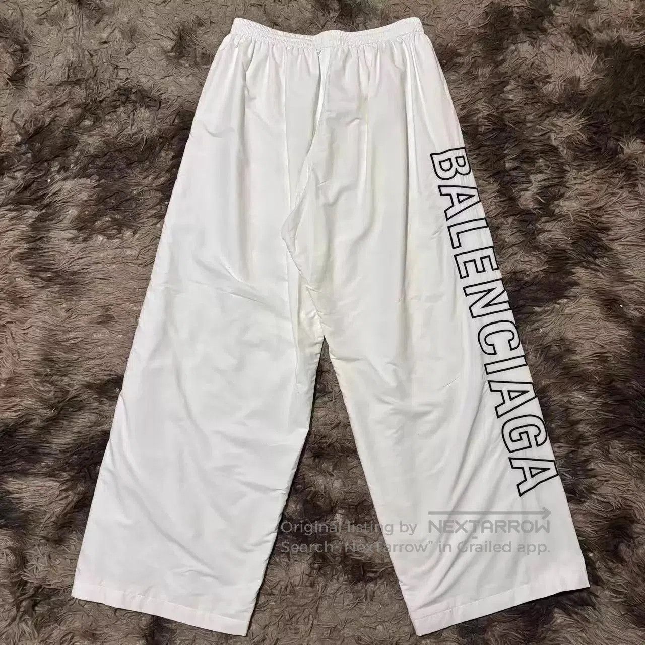 Balenciaga White Casual Pants with Side Brand Lettering. Size US 36 / EU 52 - 2 Thumbnail
