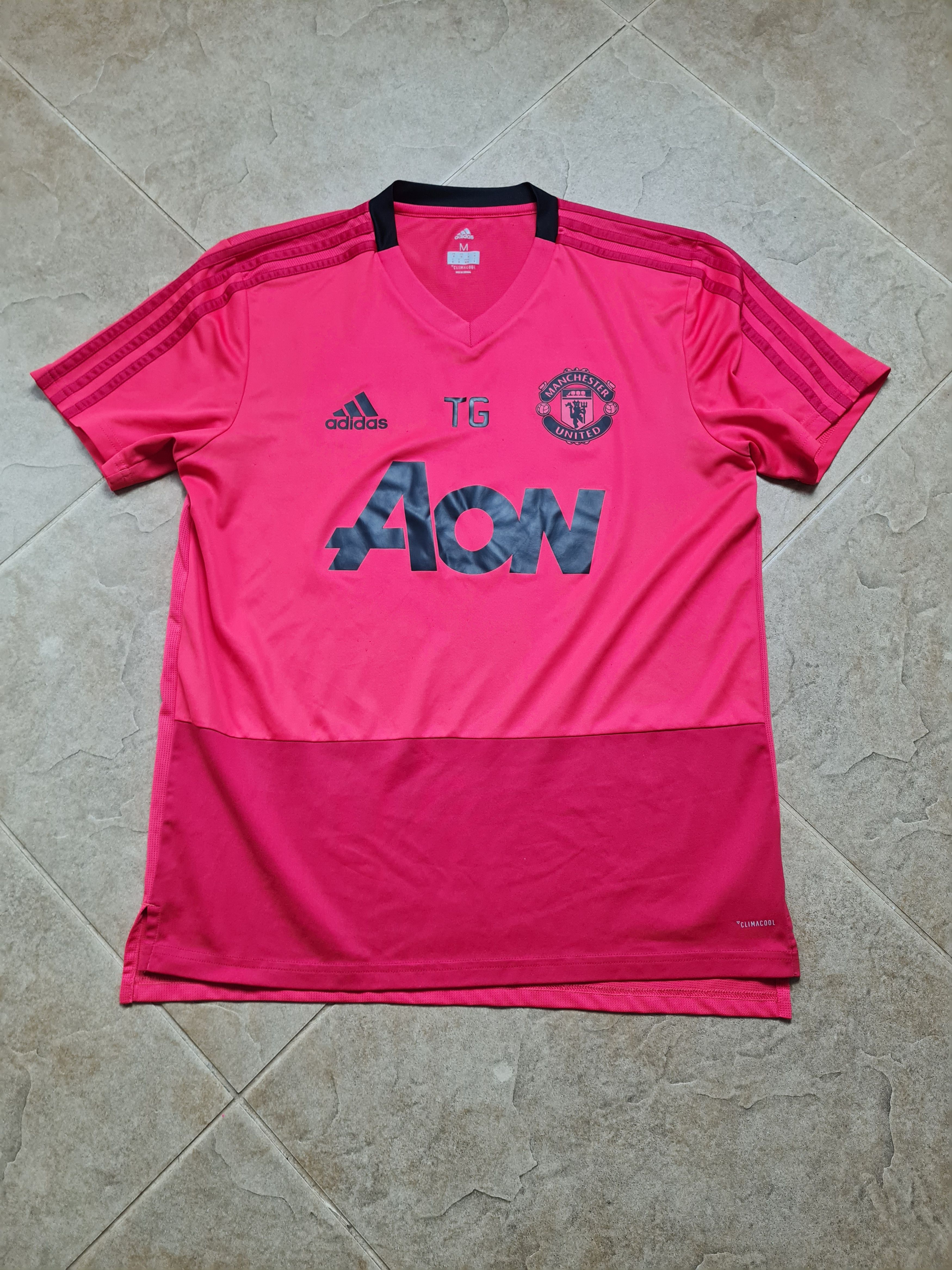 Adidas Jersey Manchester United 2018 training soccer shirt Adidas Size US S / EU 44-46 / 1 - 4 Thumbnail
