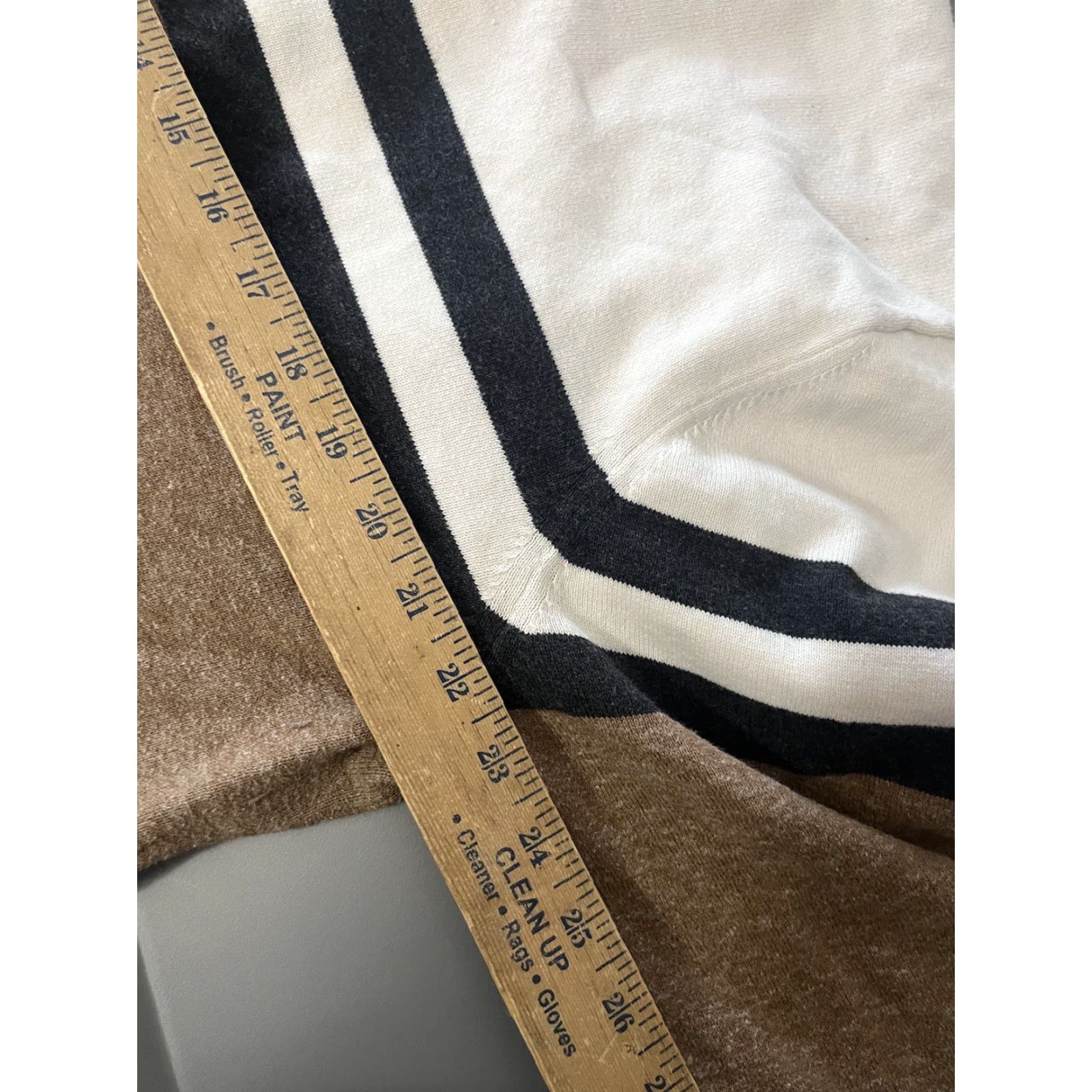 Gap VINTAGE Gap Men’s Brown/Ivory Striped Cotton Crewneck Sweater XL Size Mens Size US XL / EU 56 / 4 - 5 Thumbnail