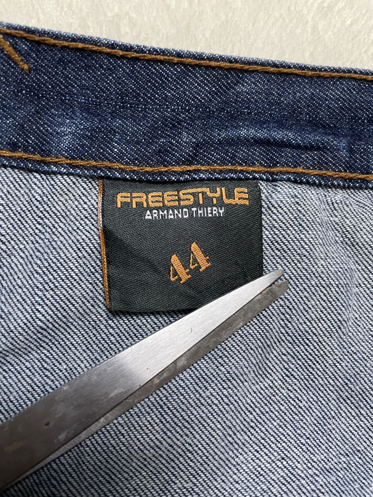 Japanese Brand Vintage AT Jeans Distress Faded Dark Blue Jeans Size US 33 - 8 Thumbnail