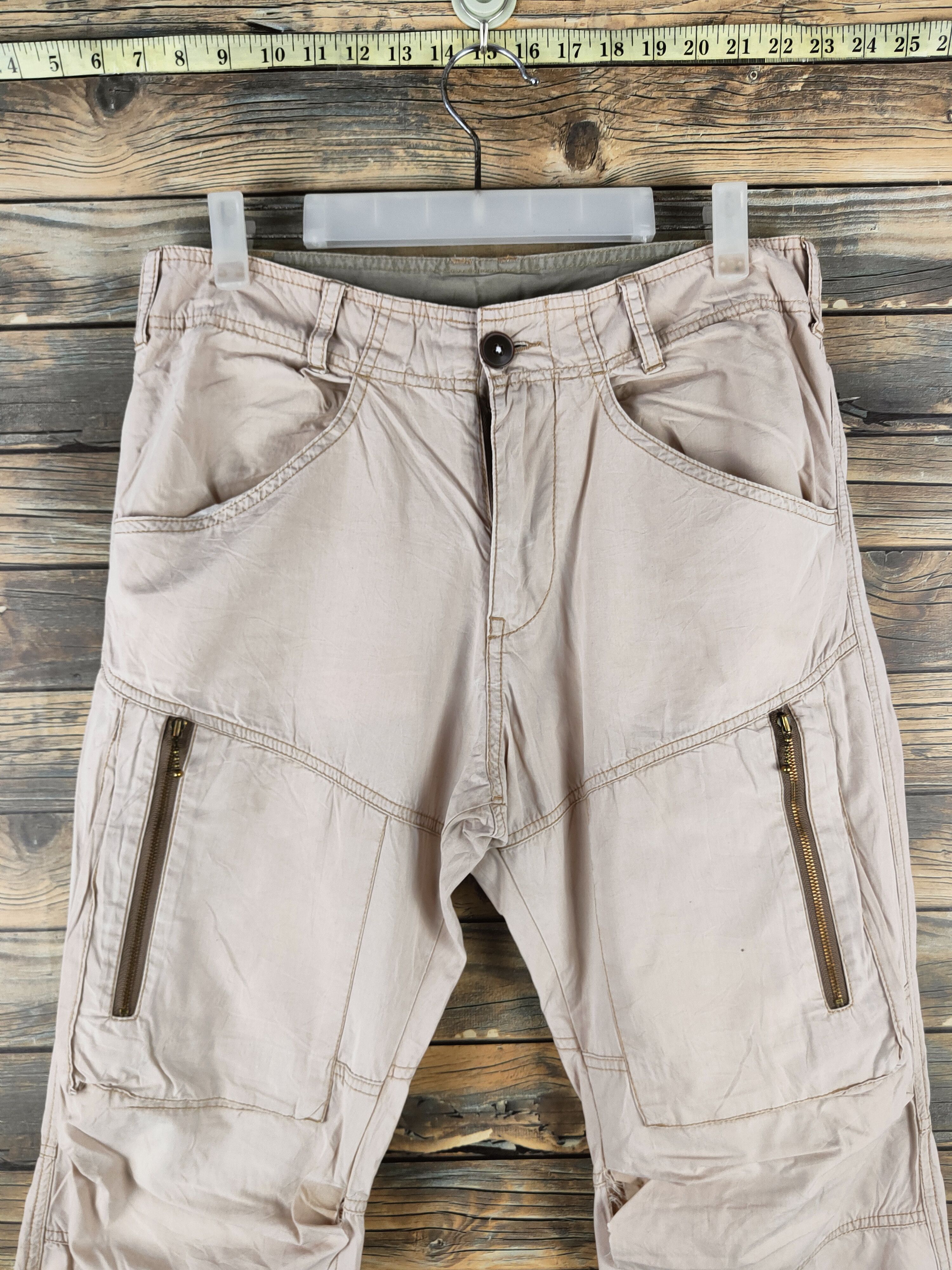 Takeo Kikuchi TK Ivory Multipocket utility cargo Casual Pants #46-349 Size US 30 / EU 46 - 2 Thumbnail