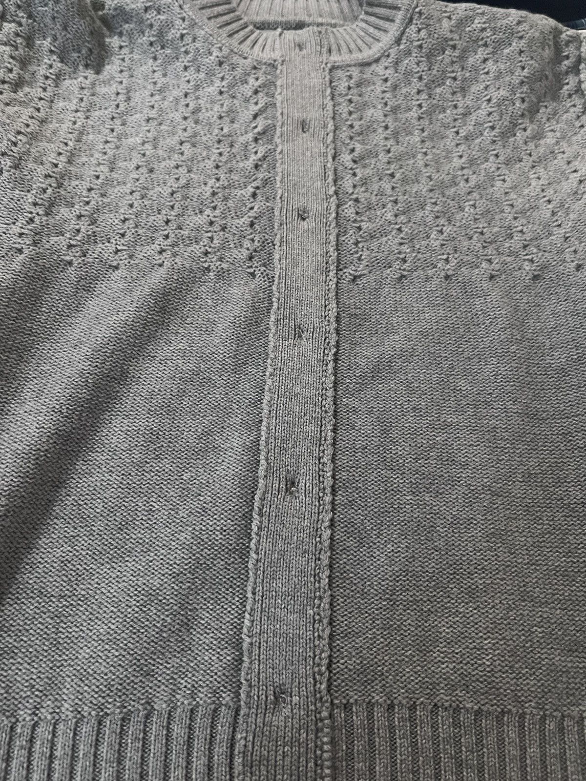 Vintage GUCCI 100% Wool Gray Knit Short Sleeve Cardigan Sweater Sz 8 Size S / US 4 / IT 40 - 8 Thumbnail