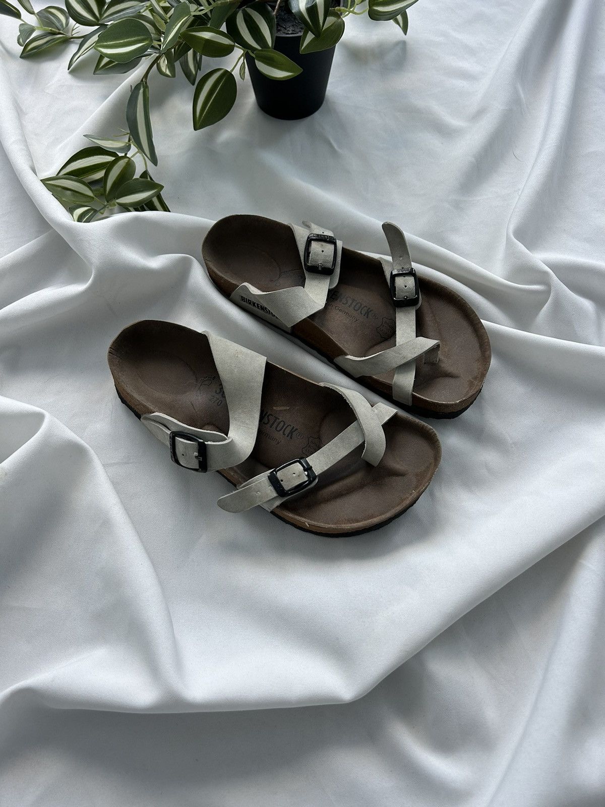 Birkenstock Birkenstock Suede Gray Leather Streetwear Sandals Size US 6 / IT 36 - 1 Thumbnail