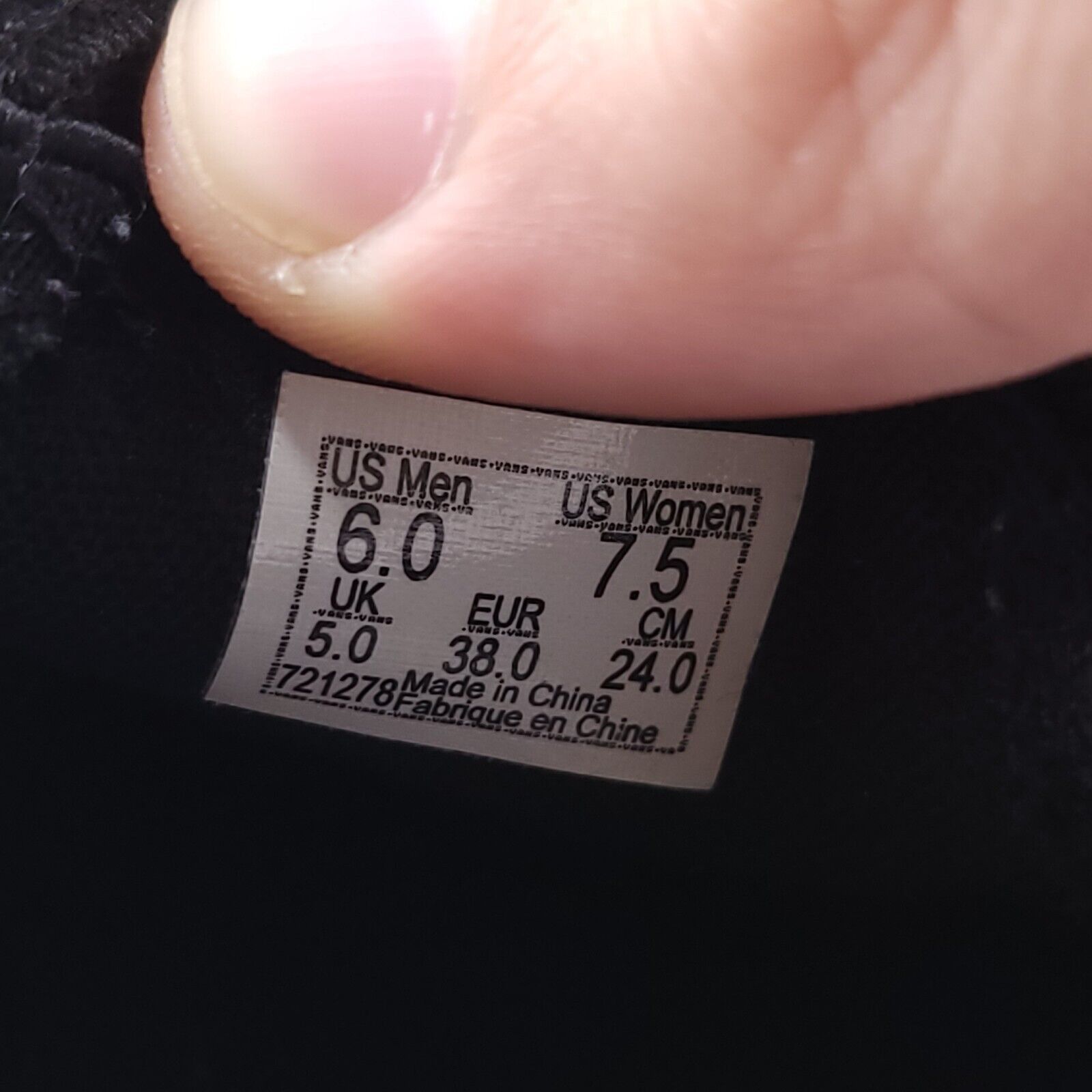 Vans Vans Off the Wall Shoe Womens Size 7.5 Mens 6 721278 Black Size US 7.5 / IT 37.5 - 9 Thumbnail
