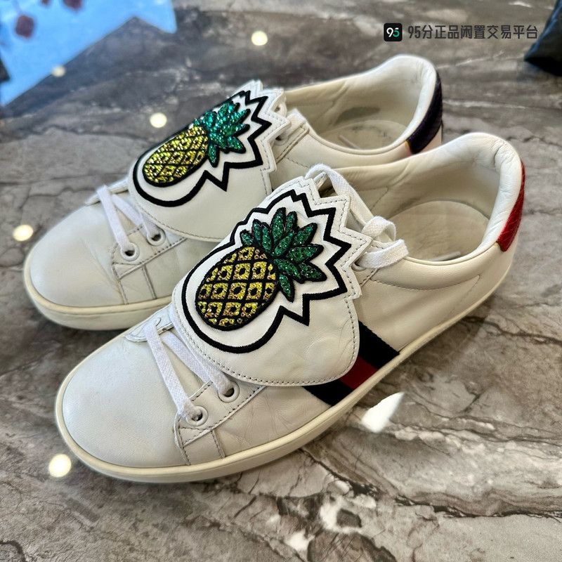 Gucci Gucci Casual White Sneakers with Pineapple Design 0079 Size US 6.5 / IT 36.5 - 1 Thumbnail