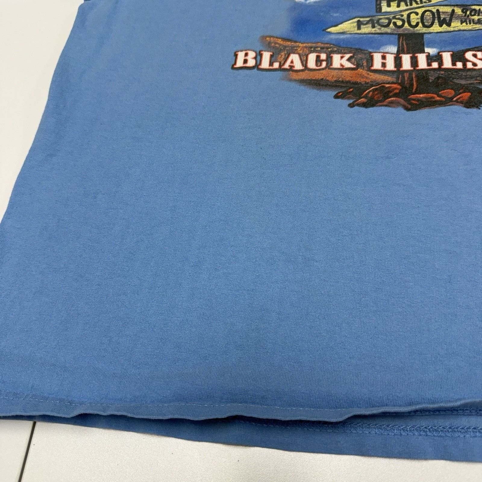 Vintage Vintage Y2K Sturgis Black Hills Rally T Shirt Men’s XL 23x25 Size US XL / EU 56 / 4 - 7 Thumbnail