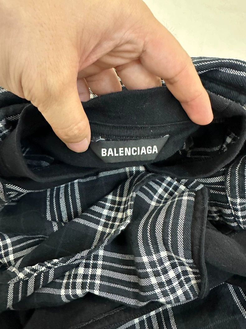 Balenciaga Balenciaga Fake Two-Piece Plaid Long Sleeve Shirt Size US S / EU 44-46 / 1 - 7 Thumbnail