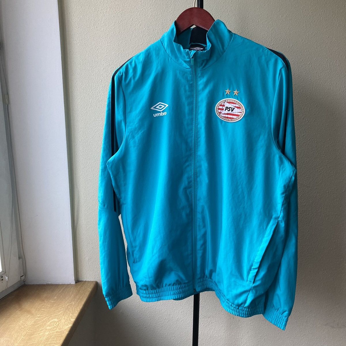 Umbro PSV UMBRO JERSEY Football Vintage Blokcore Training Jacket Size US L / EU 52-54 / 3 - 1 Thumbnail