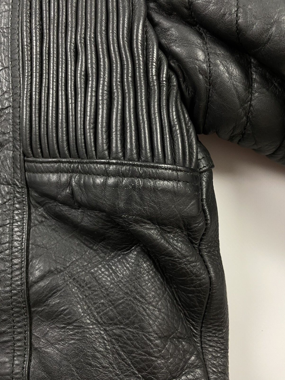 Vintage 1990’s Vintage Euro Style Heavy Leather Biker Jacket Size US M / EU 48-50 / 2 - 19 Thumbnail