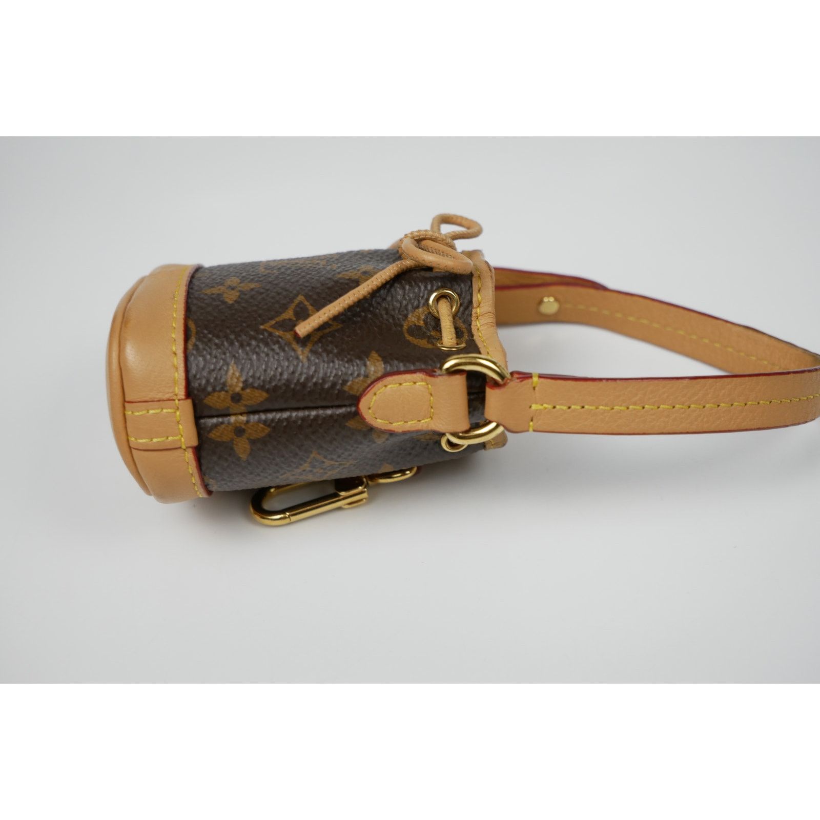 Louis Vuitton Louis Vuitton Micro Neo Bag Charm Size ONE SIZE - 10 Thumbnail