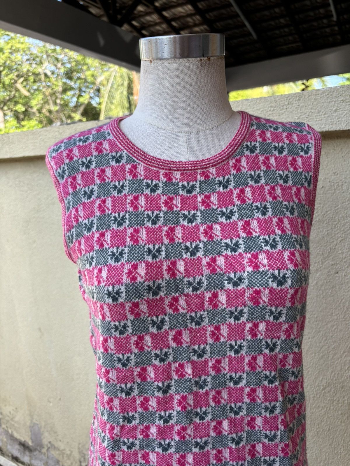 Chanel 2001 printemps 2-pcs cashmere Size S / US 4 / IT 40 - 6 Thumbnail