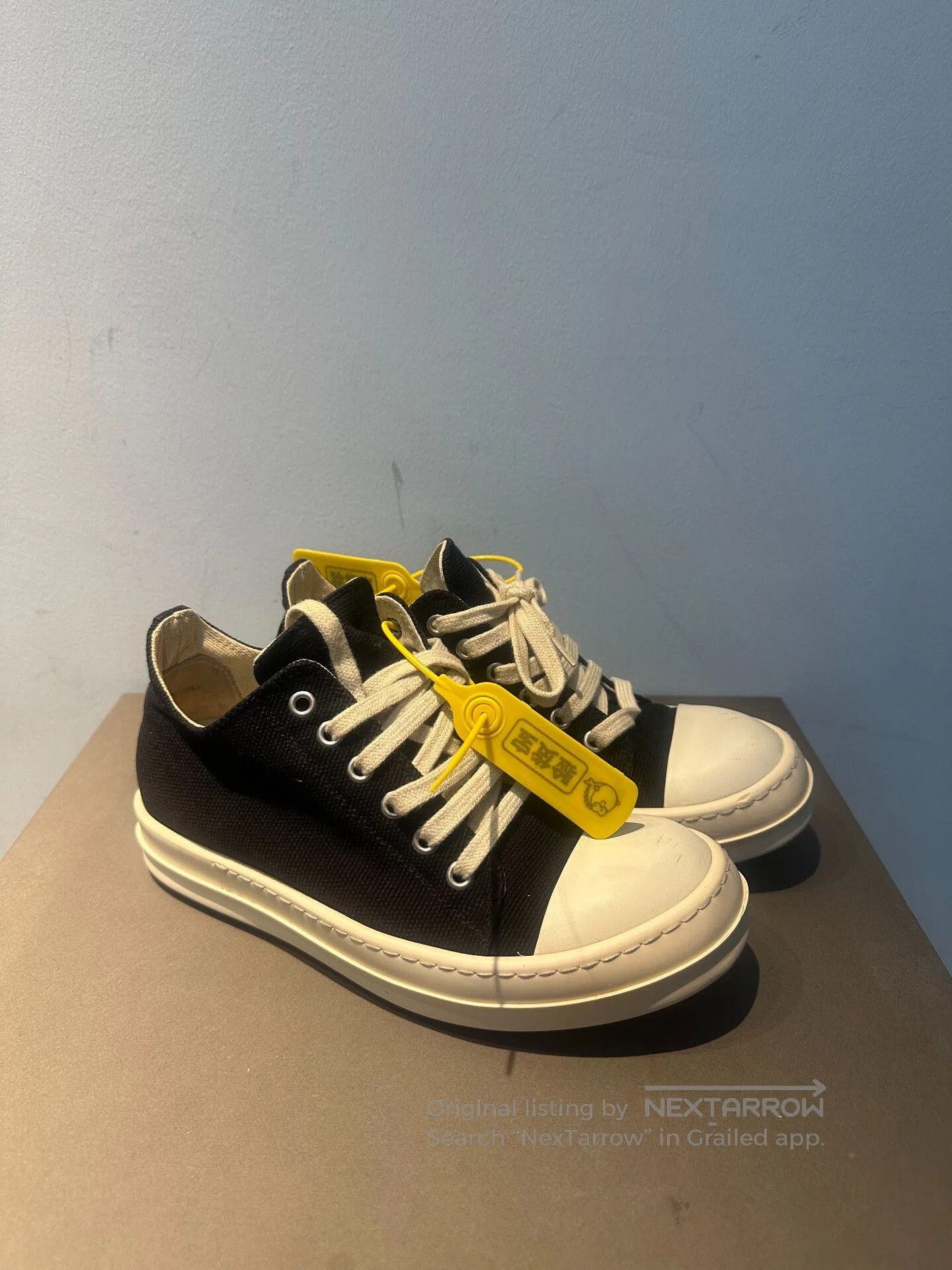 Rick Owens Rick Owens Low-Top Canvas Sneakers. Size US 6 / IT 36 - 2 Thumbnail