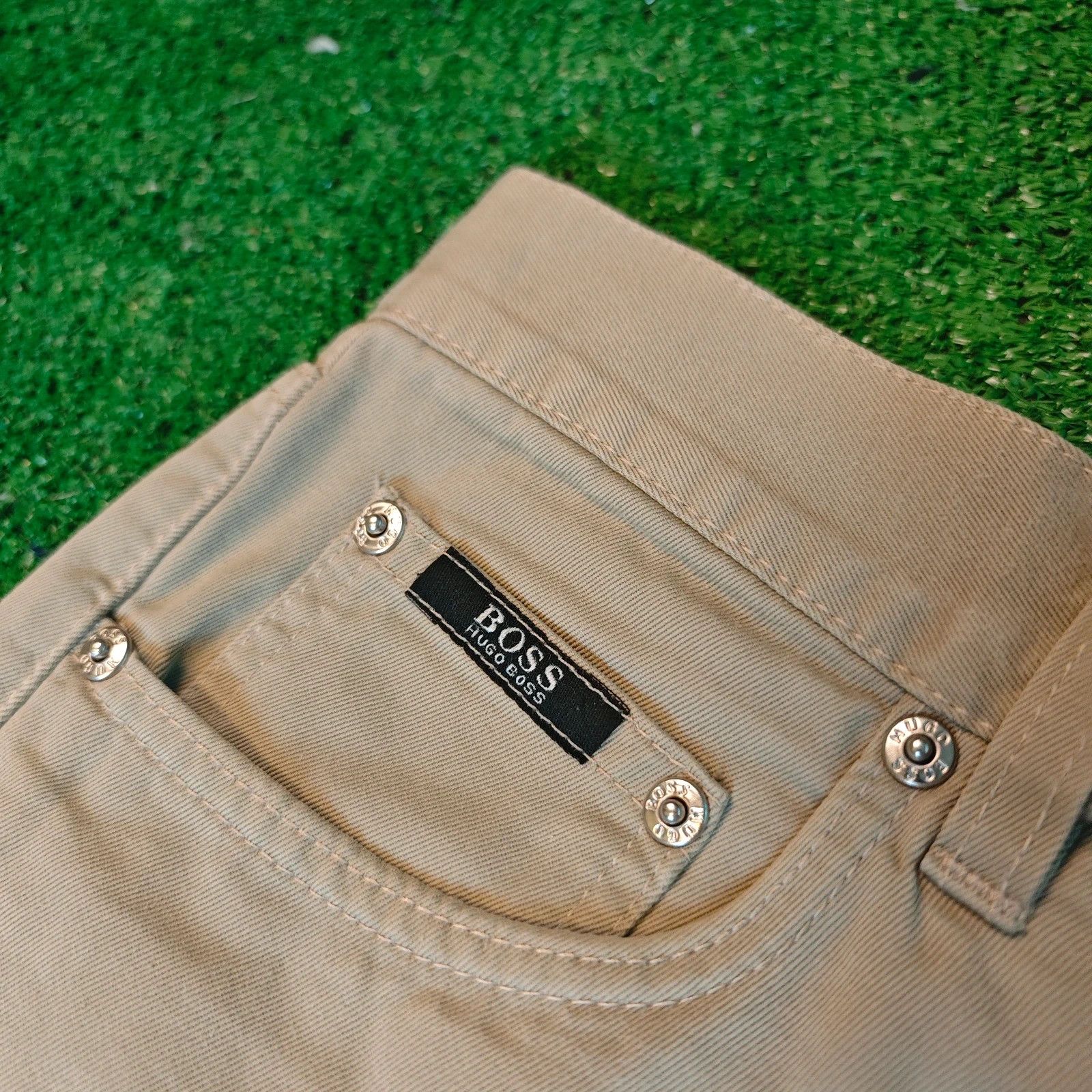 Hugo Boss Vintage Hugo Boss Pants Mens 36x34 Beige Straight Baggy Size US 36 / EU 52 - 10 Thumbnail