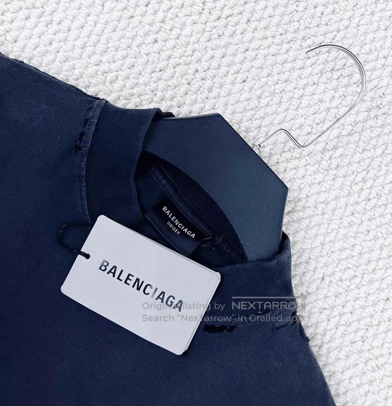 Balenciaga Balenciaga Carbon Black Twisted Logo Short Sleeve Size US S / EU 44-46 / 1 - 3 Thumbnail