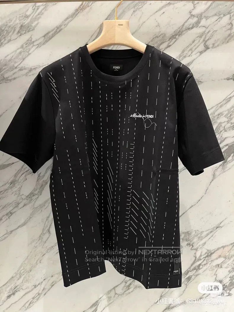 Fendi Fendi Men's Short Sleeve T-Shirt Size US L / EU 52-54 / 3 - 7 Thumbnail