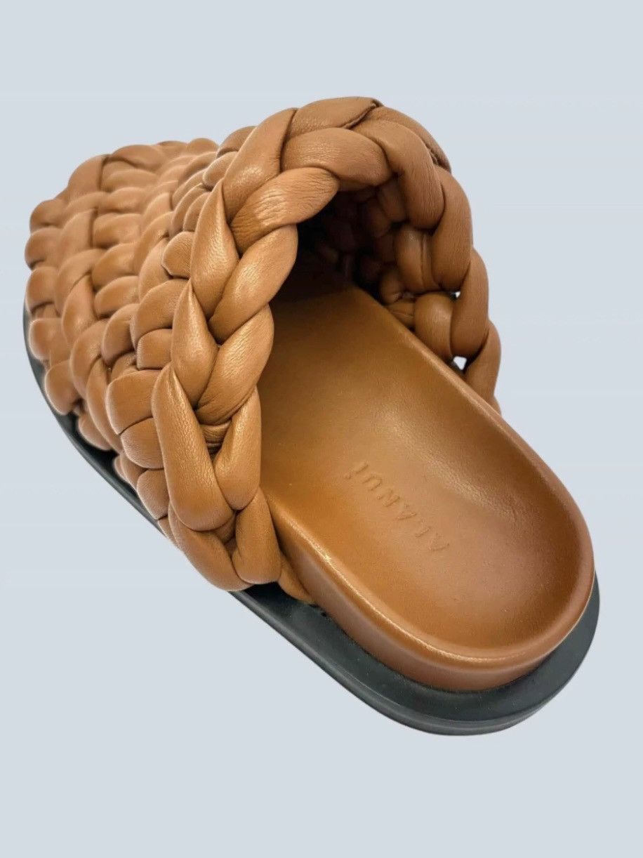 Alanui Alanui Icon slippers in woven leather, 38. Size US 8 / IT 38 - 6 Thumbnail