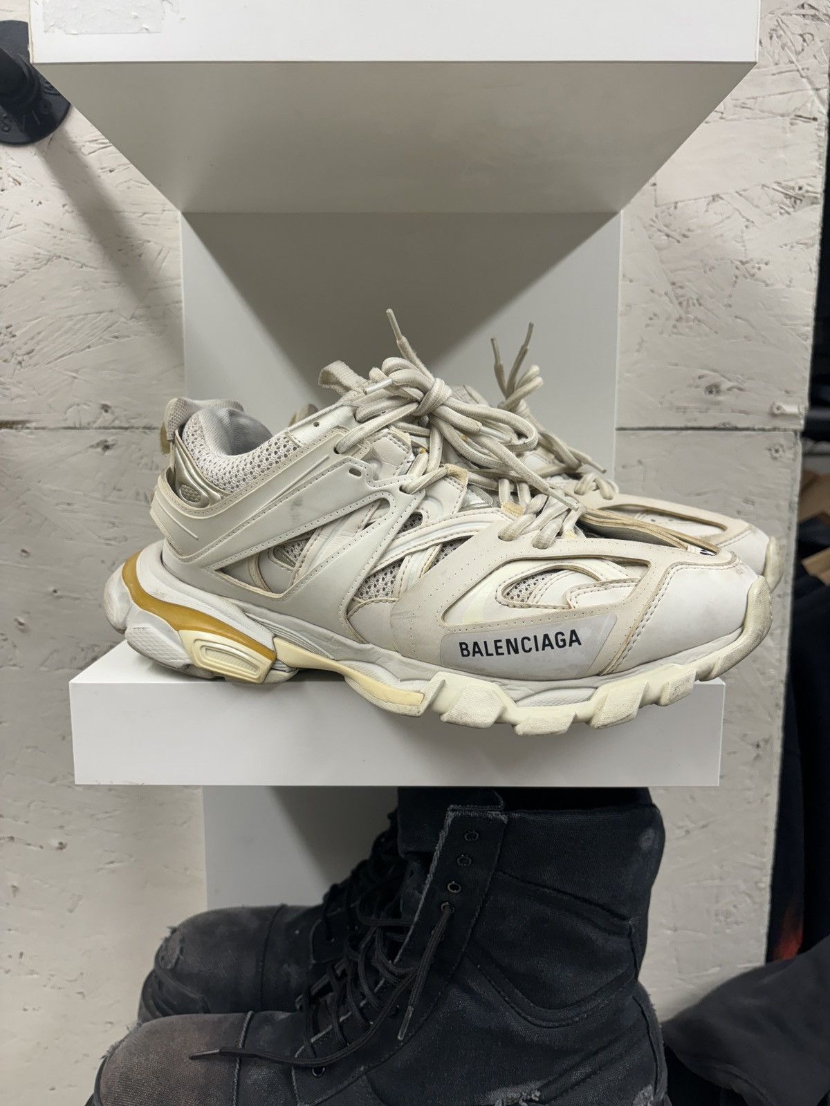 Balenciaga Balenciaga Track Sneakers Size US 9 / EU 42 - 1 Thumbnail