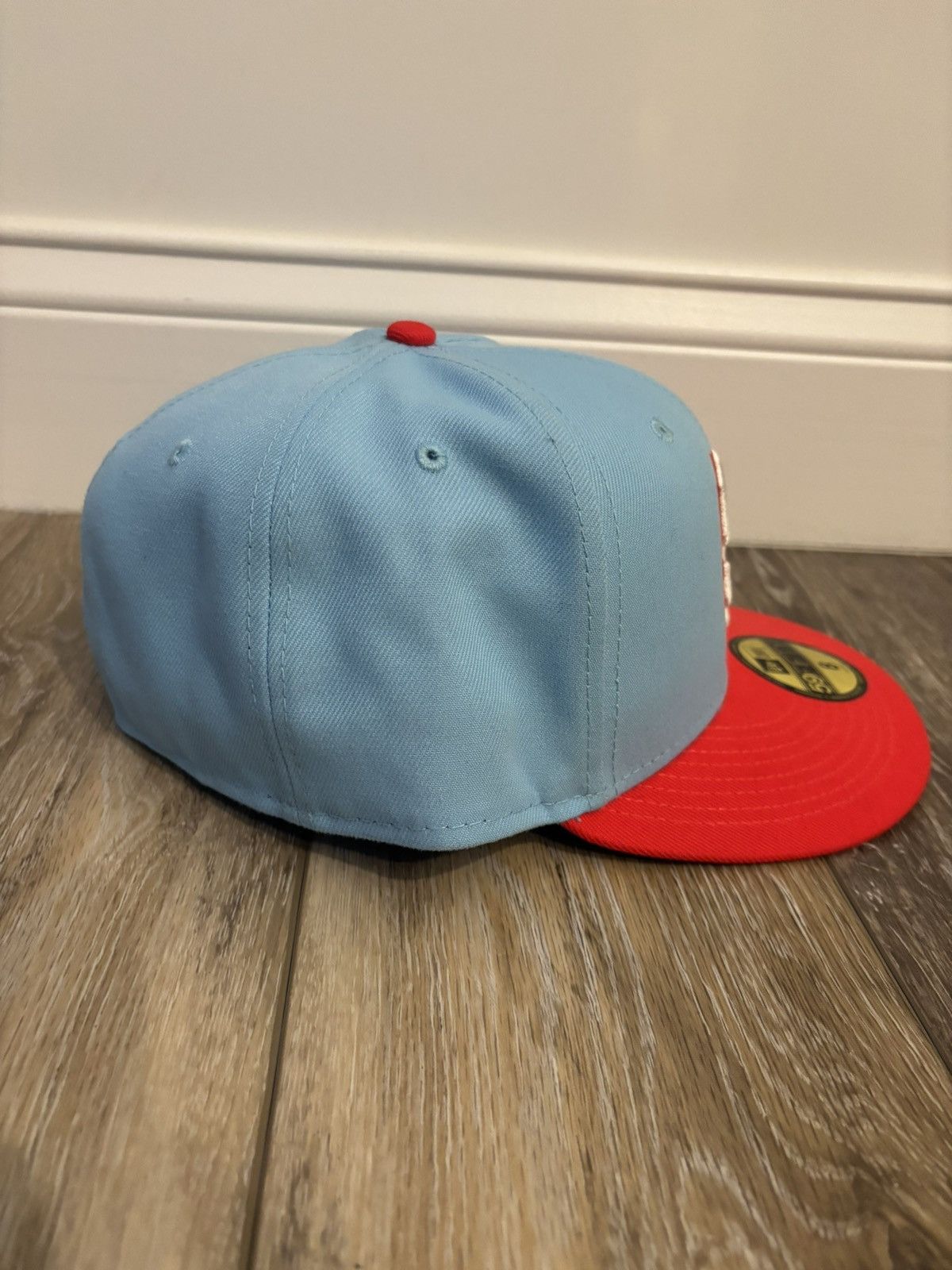 MLB × New Era San Francisco Giants Blue/Red New Era Fitted Hat Size 8 New Size ONE SIZE - 4 Thumbnail