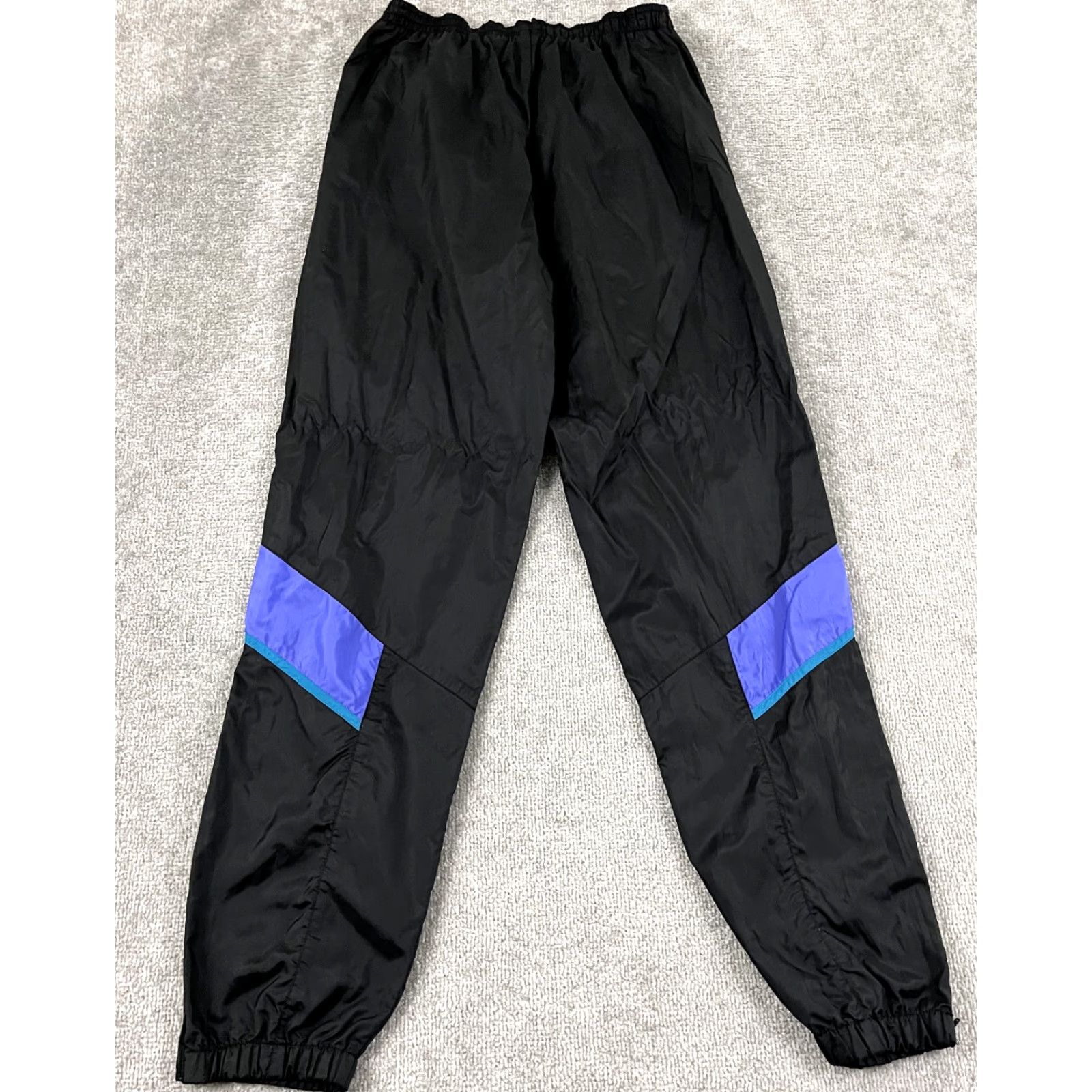 Nike VINTAGE Nike Pants Mens Medium x 32" Black Nylon Windbreaker Track Zip Retro 90s Size US 31 - 7 Thumbnail