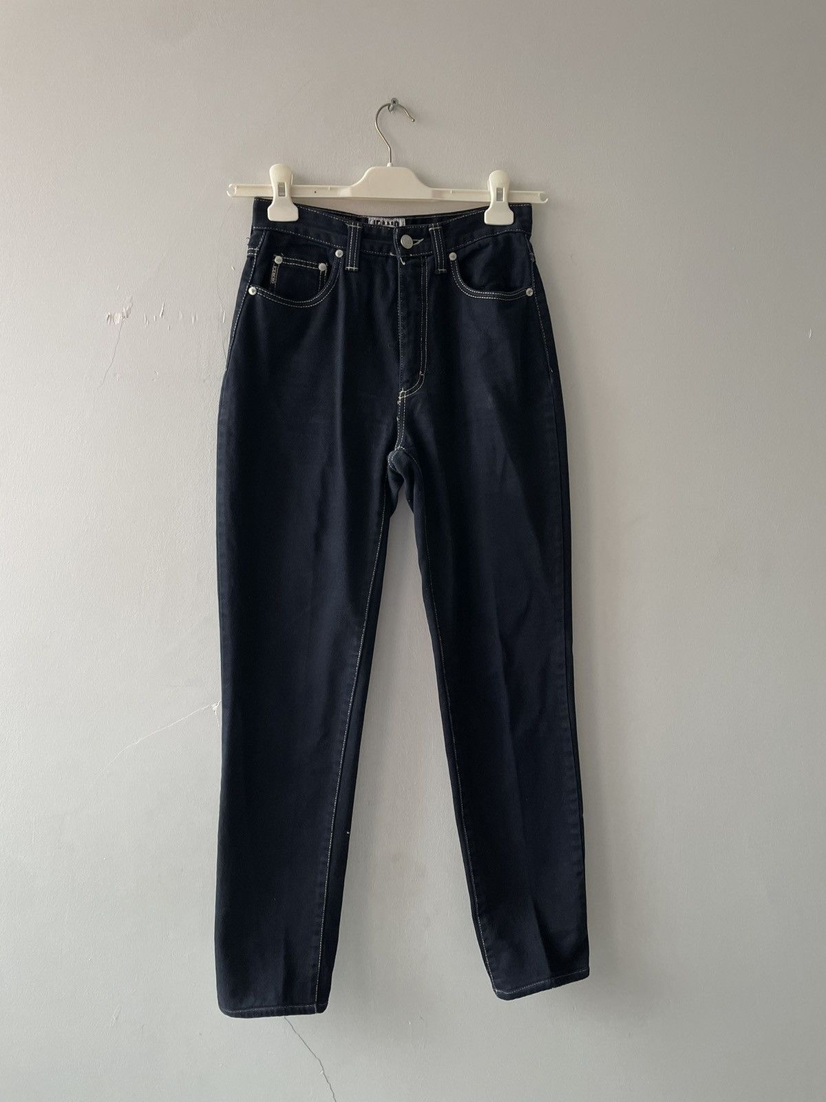 Iceberg IcebergxSnoopy jean Size 24" / US 00 / IT 34 - 13 Thumbnail