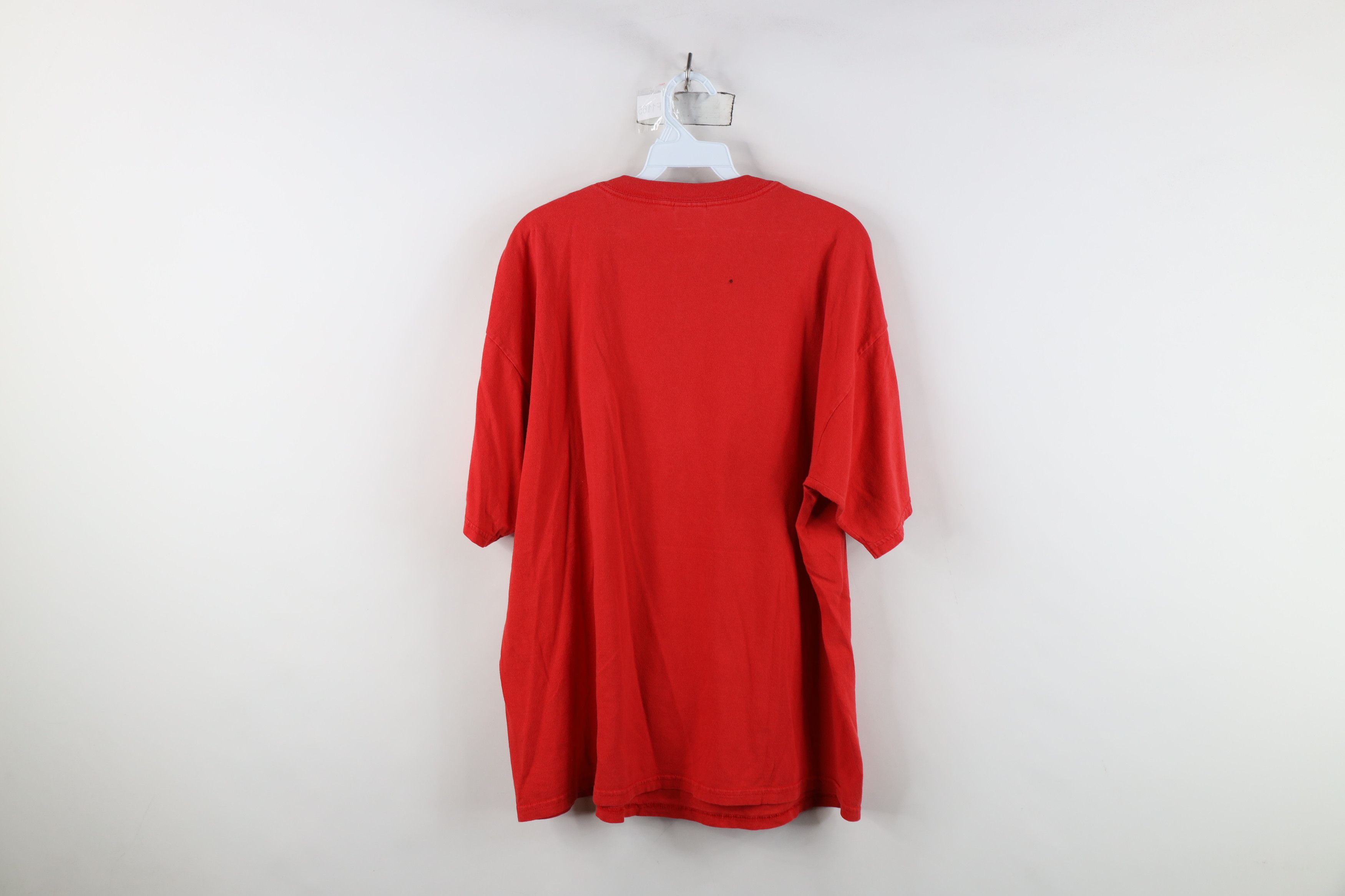 Vintage Vintage Peanuts Charlie Brown Snoopy Christmas T-Shirt Red Size US XL / EU 56 / 4 - 13 Thumbnail