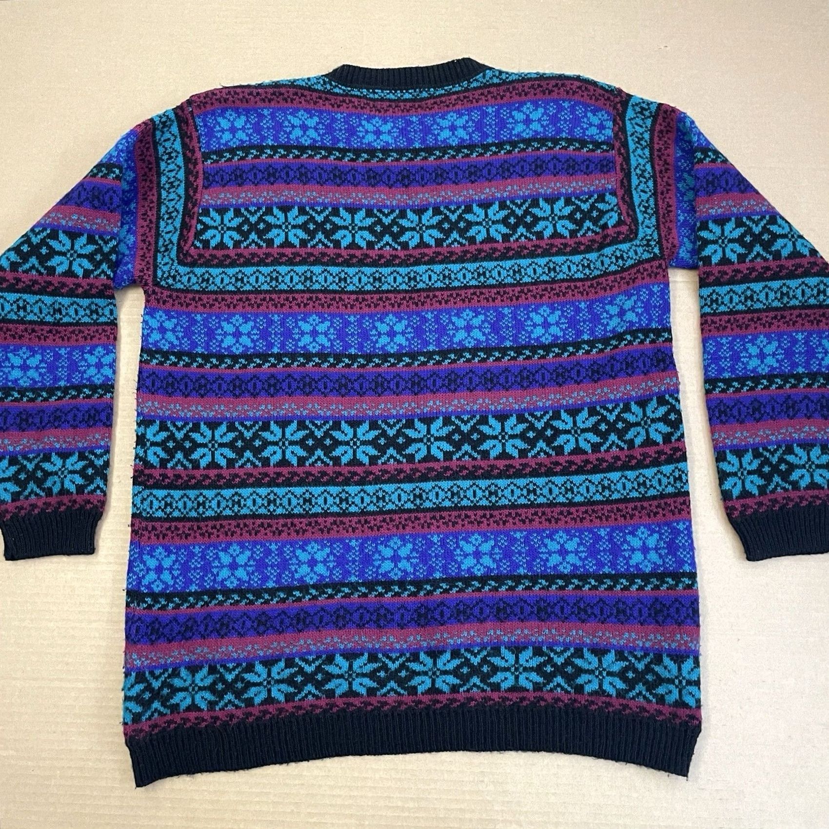 Vintage VINTAGE Alfred Dunner Knit Sweater Mens Large Blue Geometric 90s Pullover Knits Shirt Size US L / EU 52-54 / 3 - 5 Thumbnail