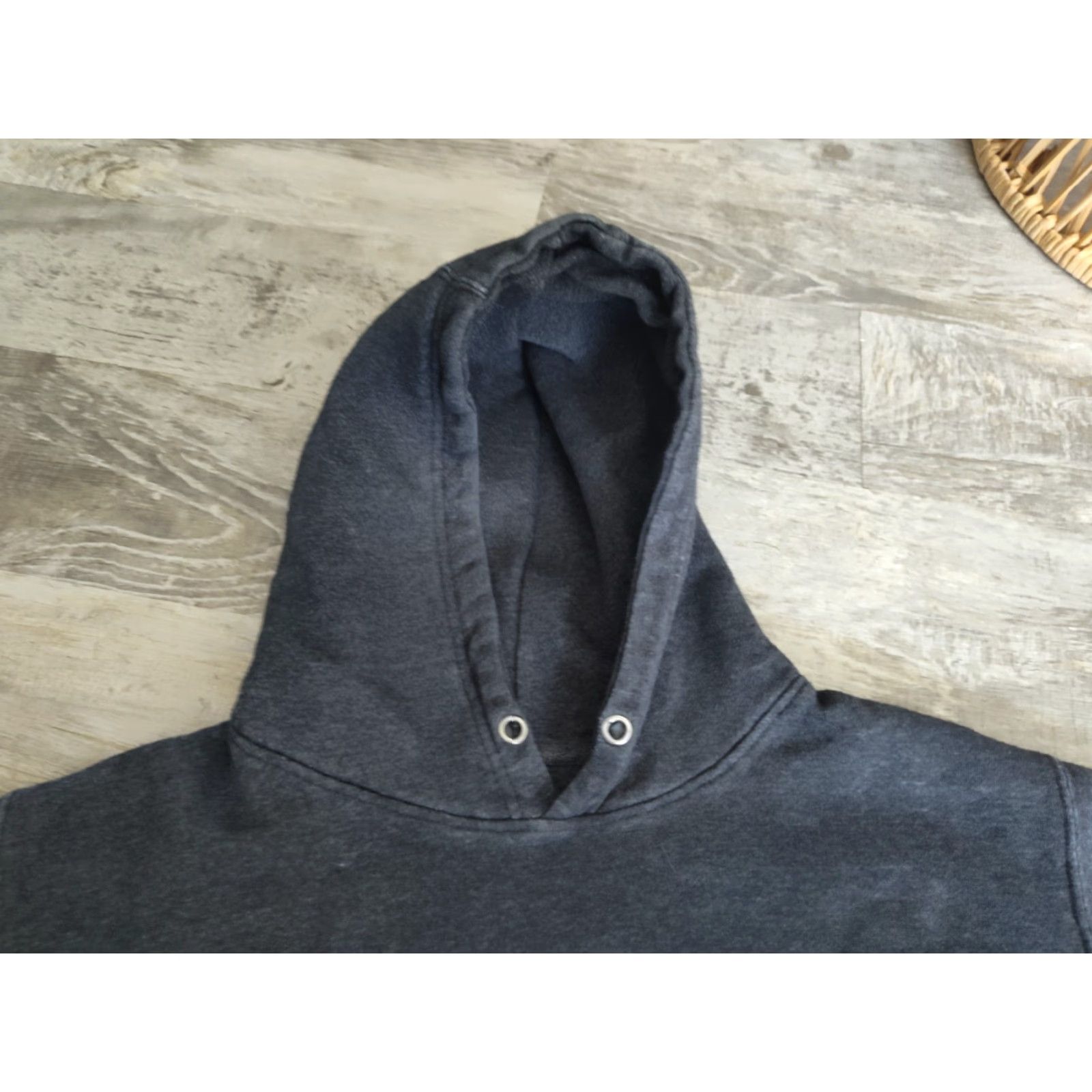 Vintage SIMMS Trout Wander Hoodie Men’s Charcoal Gray Size Small *No Drawstrings* Hiking Mens Size US S / EU 44-46 / 1 - 5 Thumbnail