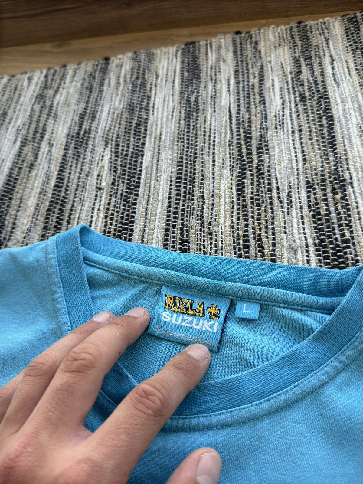 Other Rizla Suzuki Racing Team Big Logo Blue T-shirt Size L Men Size US L / EU 52-54 / 3 - 9 Thumbnail