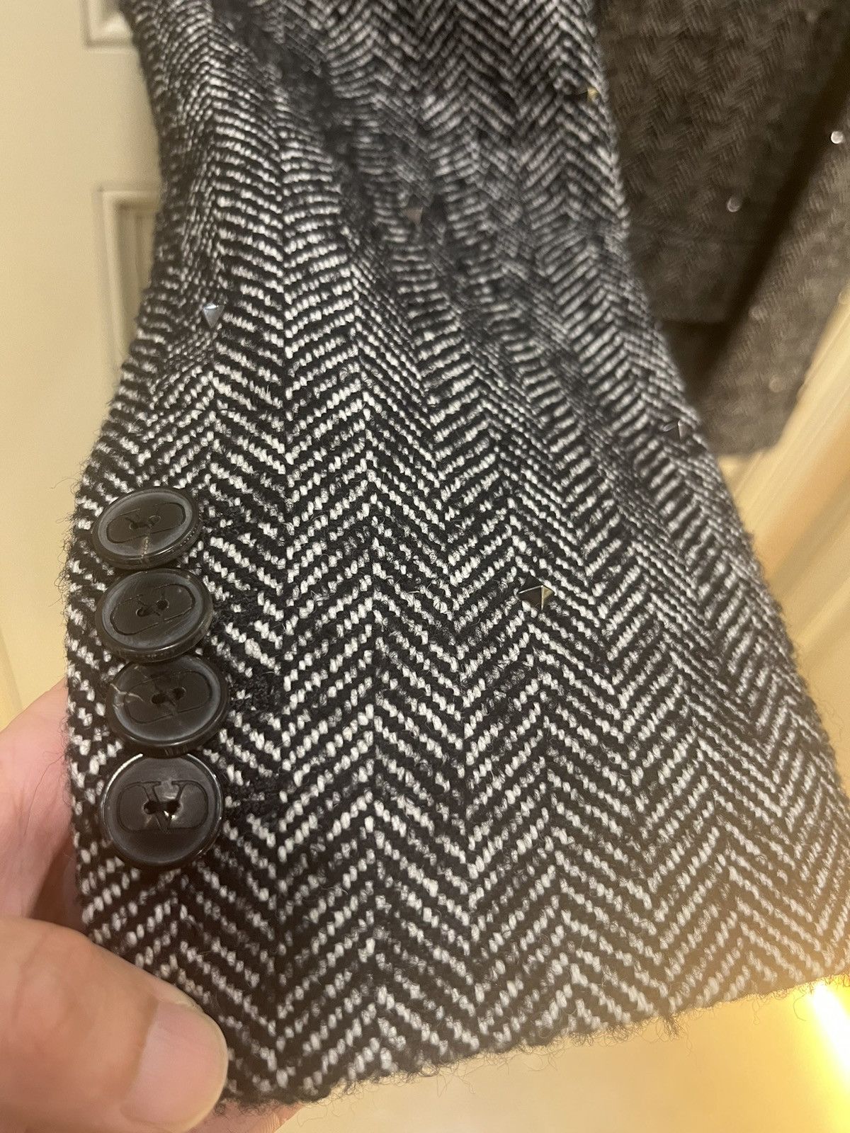 Valentino Valentino Garavani Herringbone single-breasted Coat size 44 Size US S / EU 44-46 / 1 - 6 Thumbnail