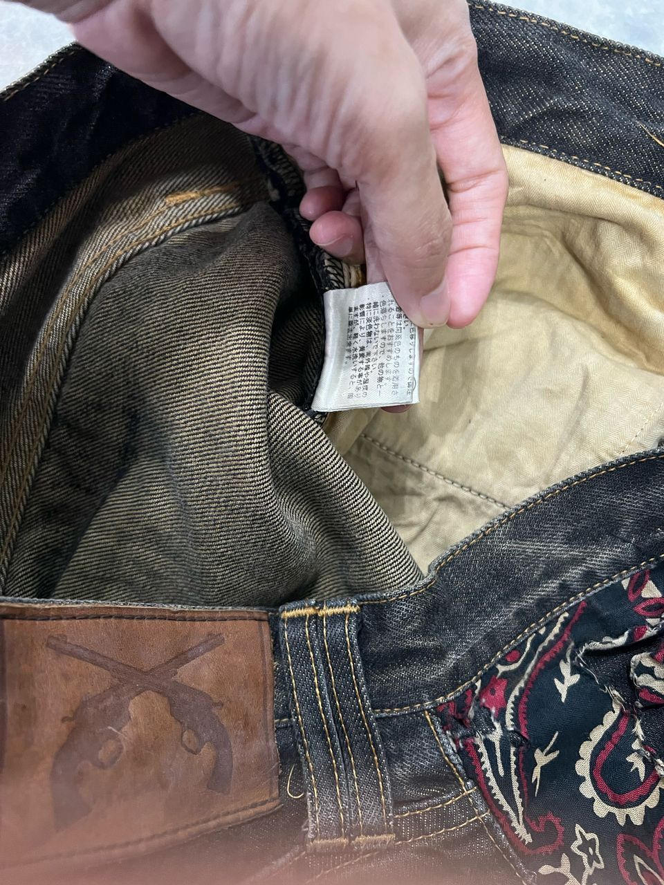 If Six Was Nine × Japanese Brand Vintage Roar Love And Peace Distress Denim Jeans Size US 32 / EU 48 - 12 Thumbnail