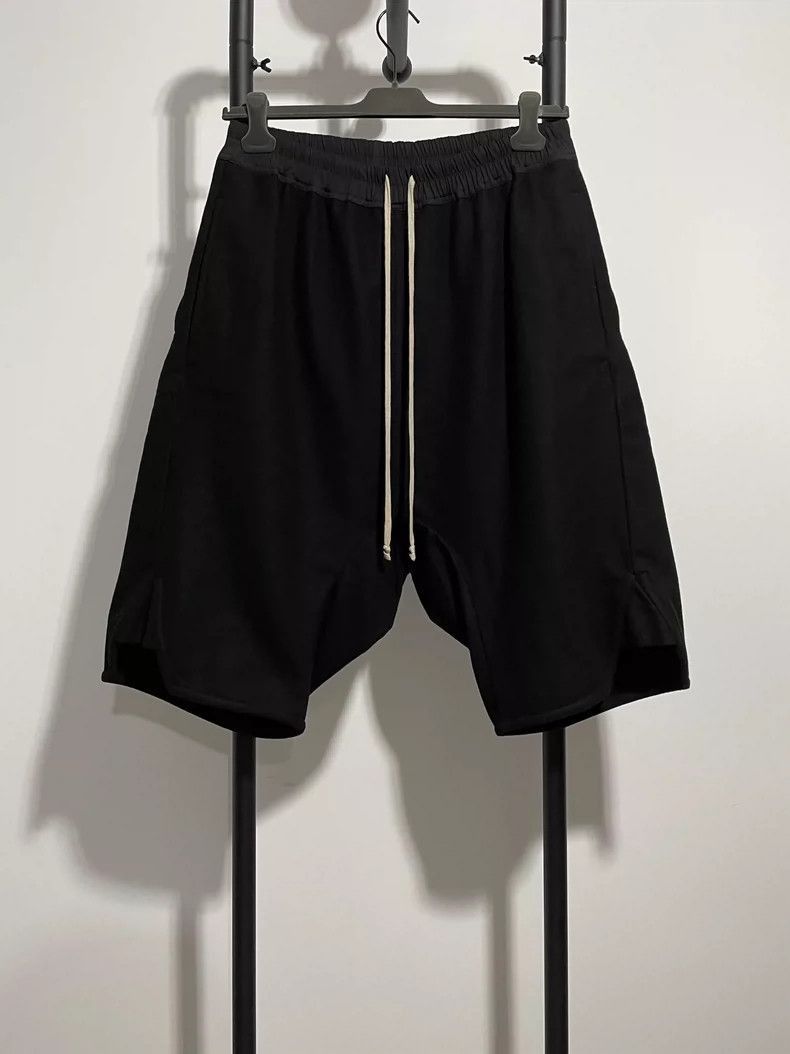 Rick Owens Rick Owens Black Shorts with Drop Crotch Design-2506 Size US 44 / EU 60 - 1 Thumbnail