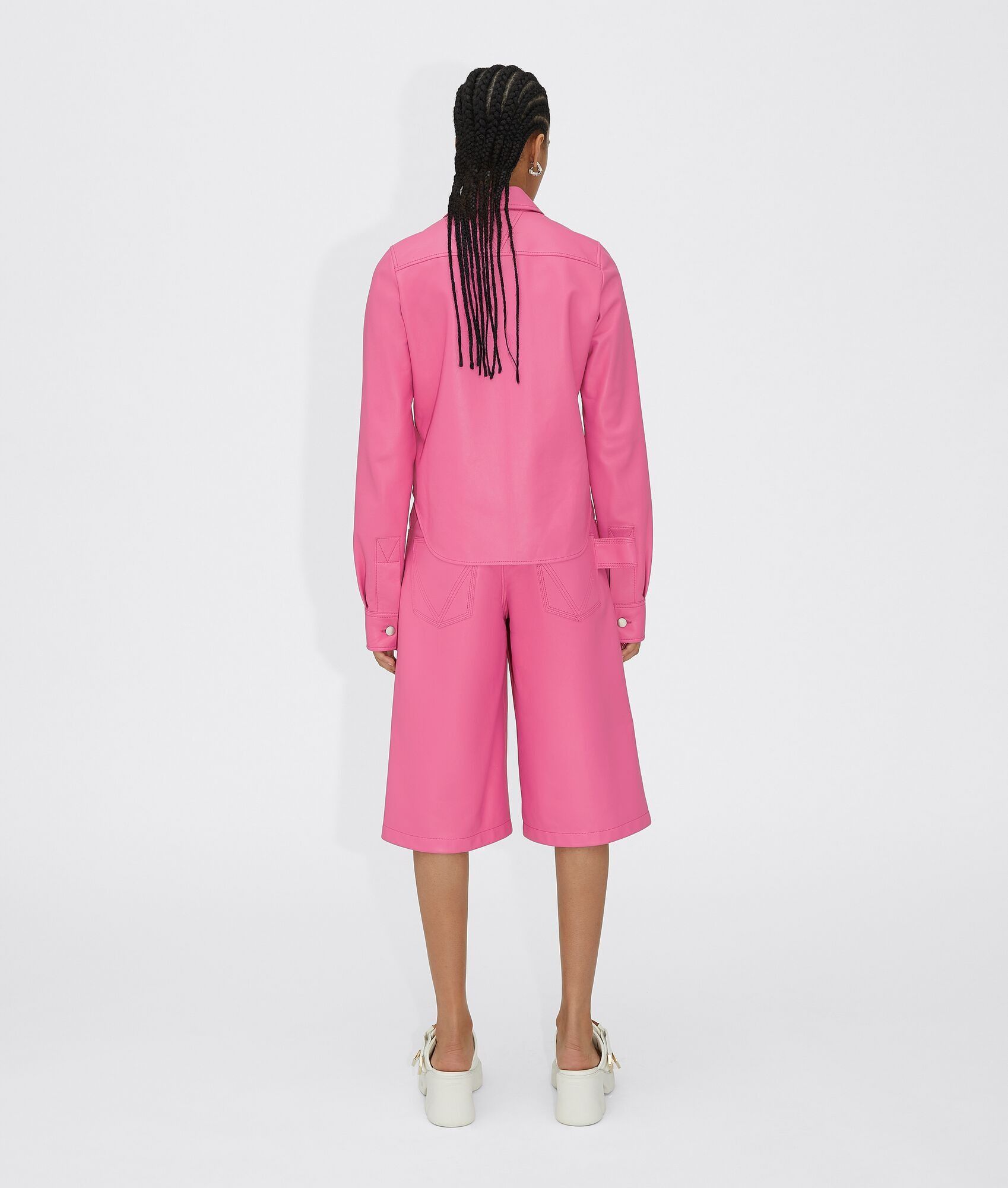 Bottega Veneta o1w1db10325 Leather Short in Bubble Gum Size 25" / US 0 / IT 36 - 3 Thumbnail