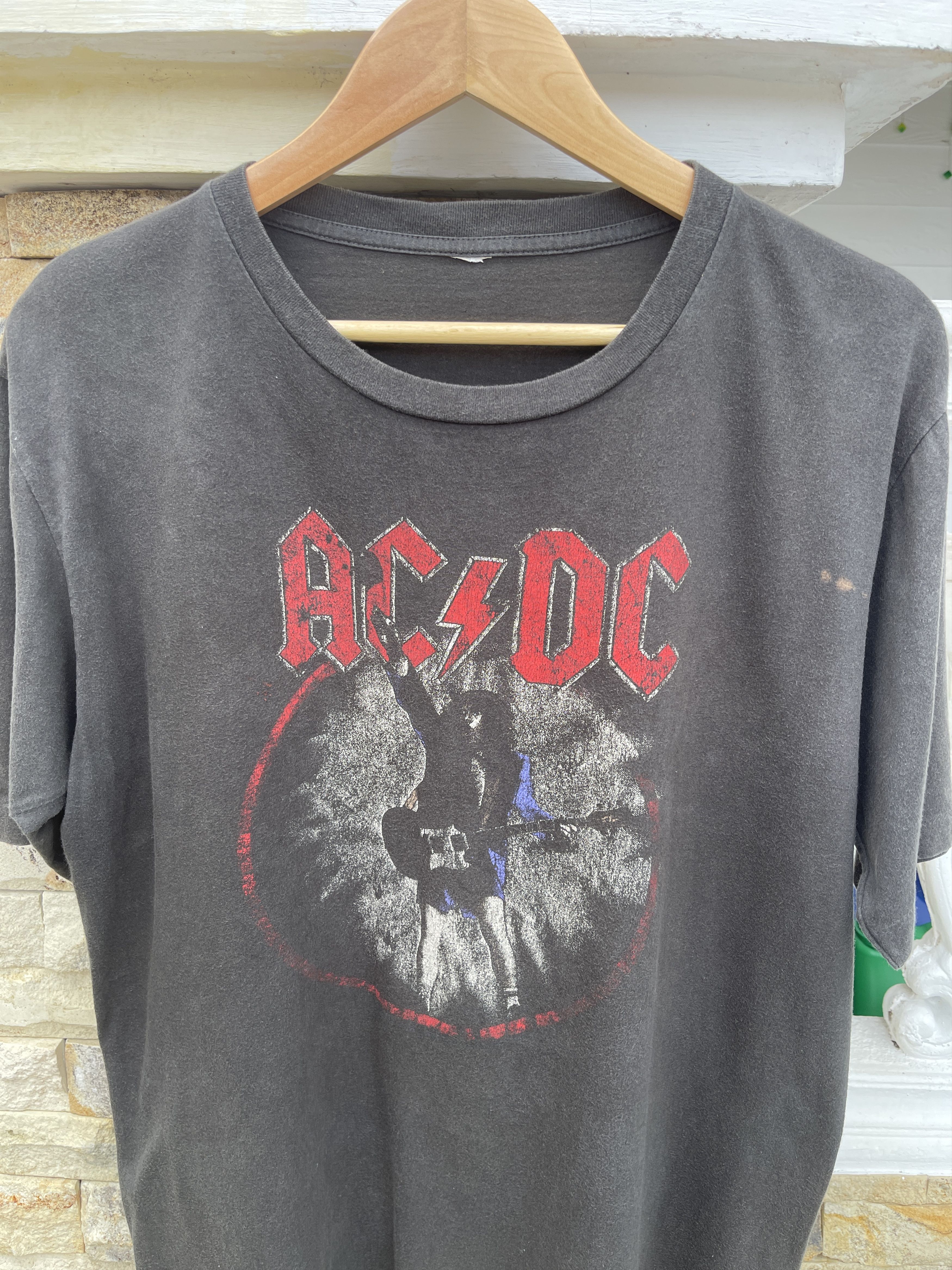 Band Tees Last Drop🔥Rare🔥Vintage Band ACDC World Tour Faded T-Shirt Size US L / EU 52-54 / 3 - 3 Thumbnail