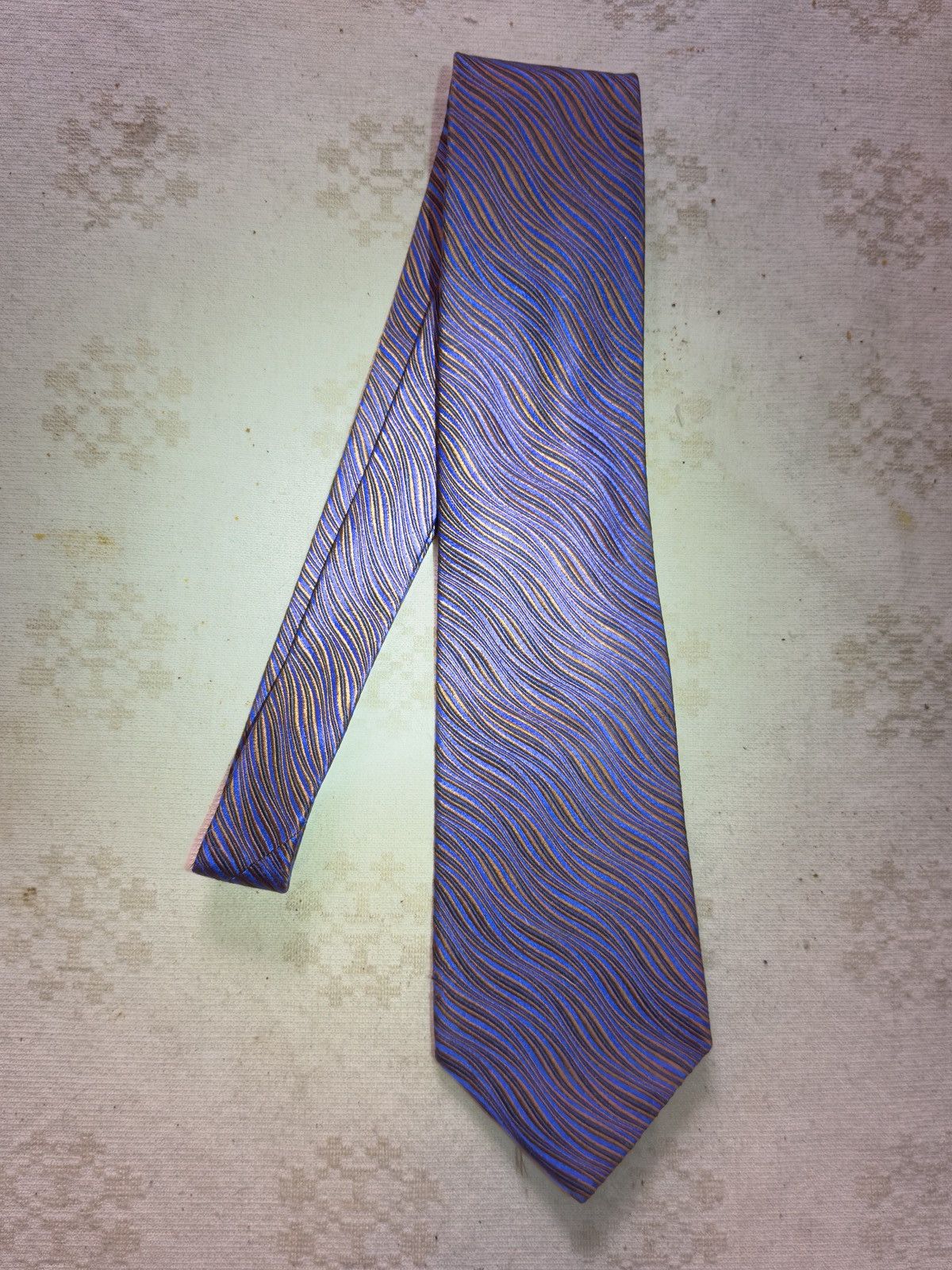 Gucci × Tom Ford Gucci X Tom Ford Mid 90s Vintage Necktie Size ONE SIZE - 1 Thumbnail