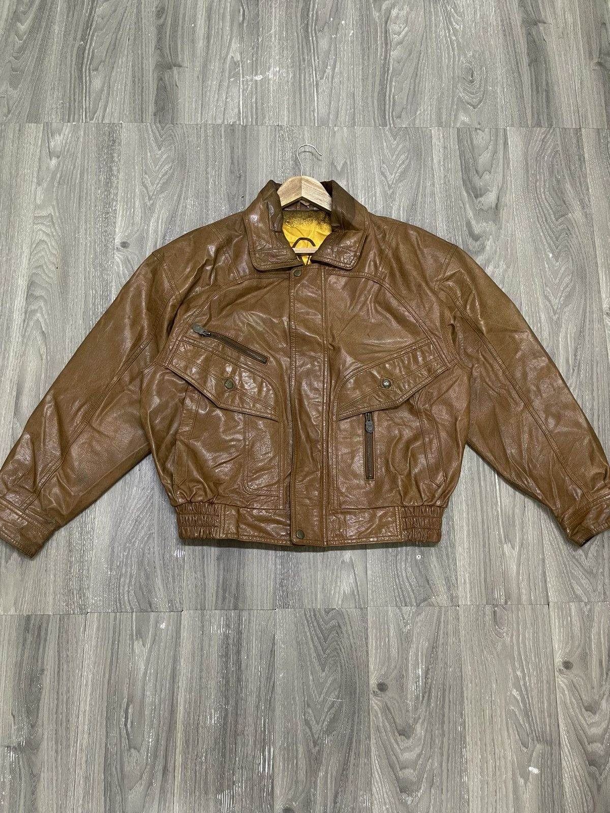 Gianni Valentino 🔥Vintage Gianni Valentino Leather Jacket Big Spellout Logo🔥 Size US M / EU 48-50 / 2 - 9 Thumbnail