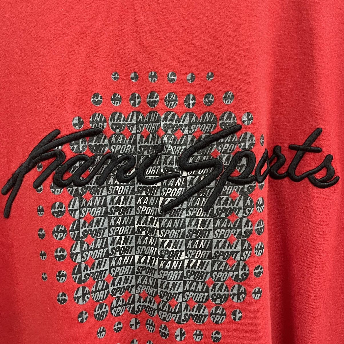 Karl Kani × Vintage 🔥Vintage Karl Kani Sports Embroidered Big Logo Skate Tee Size US L / EU 52-54 / 3 - 4 Thumbnail