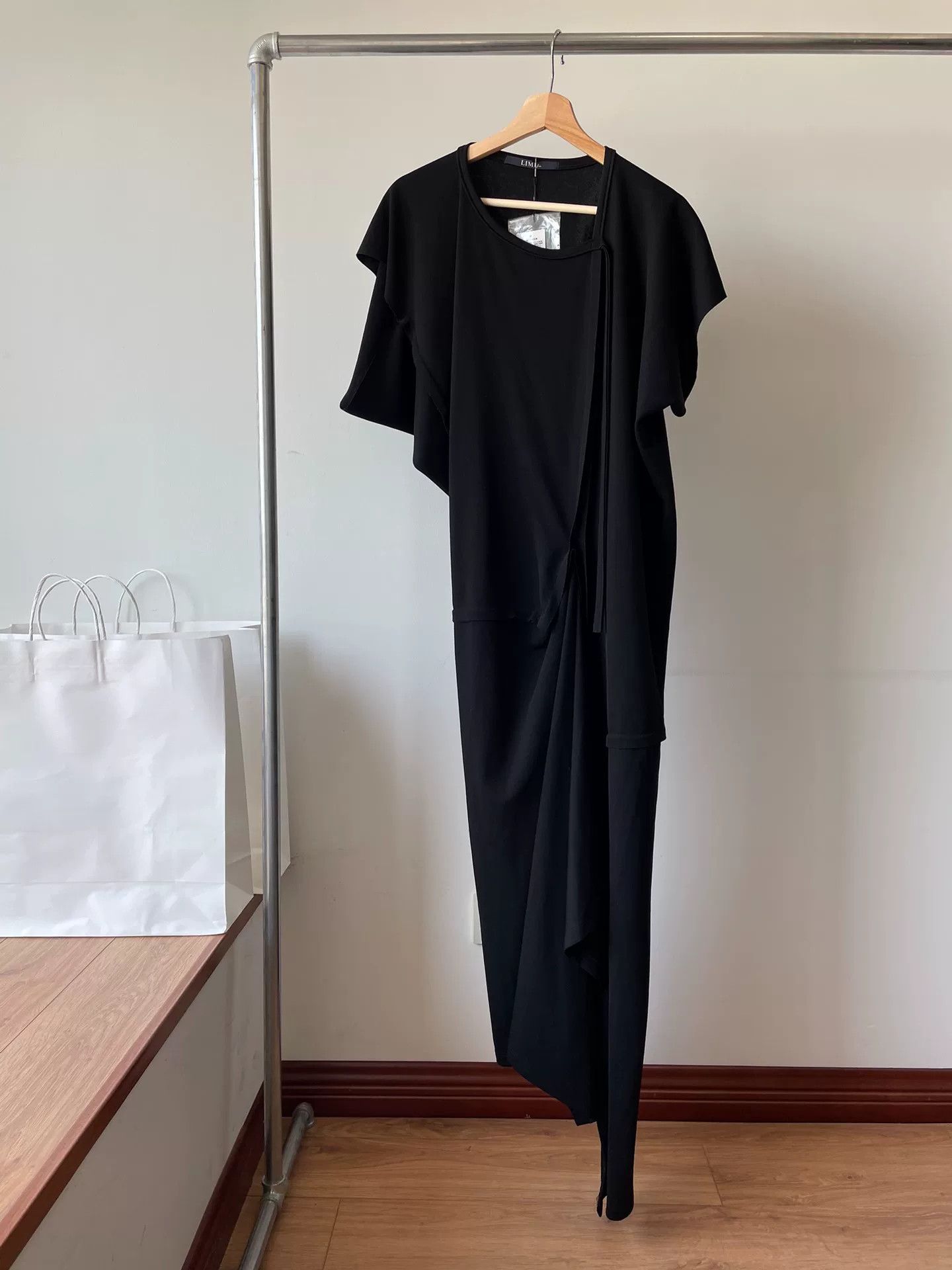 Limi Feu Limi Feu Black Twisted Long Dress Size M / US 6-8 / IT 42-44 - 1 Thumbnail