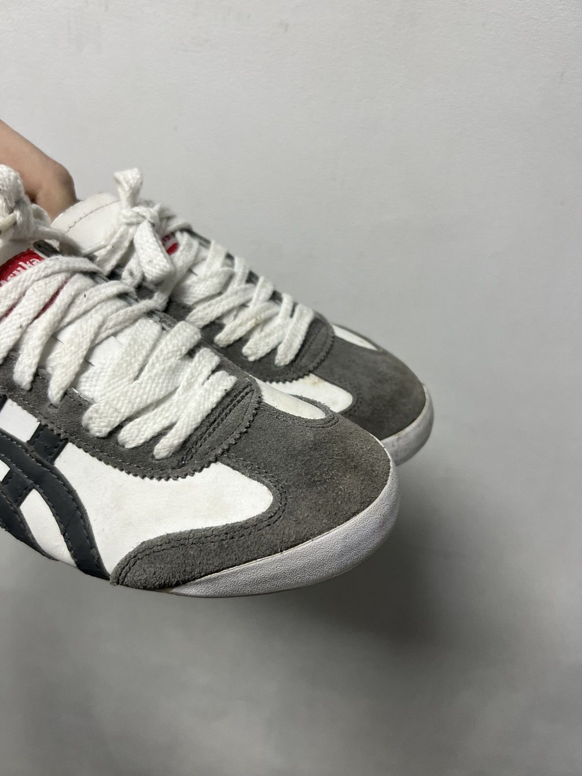 Asics Vintage Asics onitsuka tiger mexico 66 sneakers Size US 9 / EU 42 - 6 Thumbnail